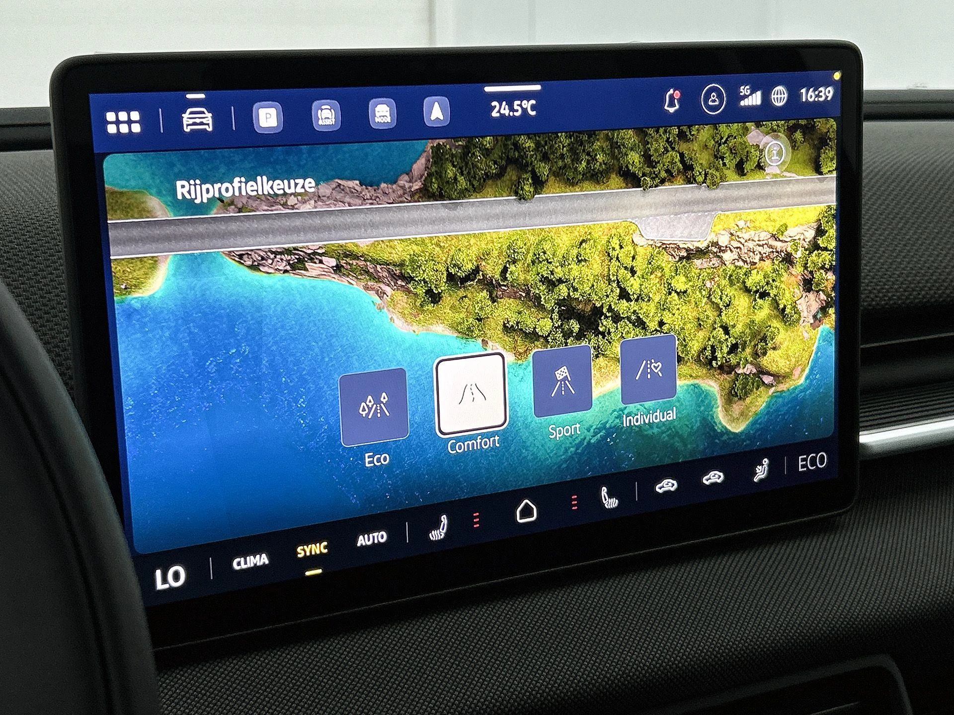 Volkswagen-ID. Polo-image-9