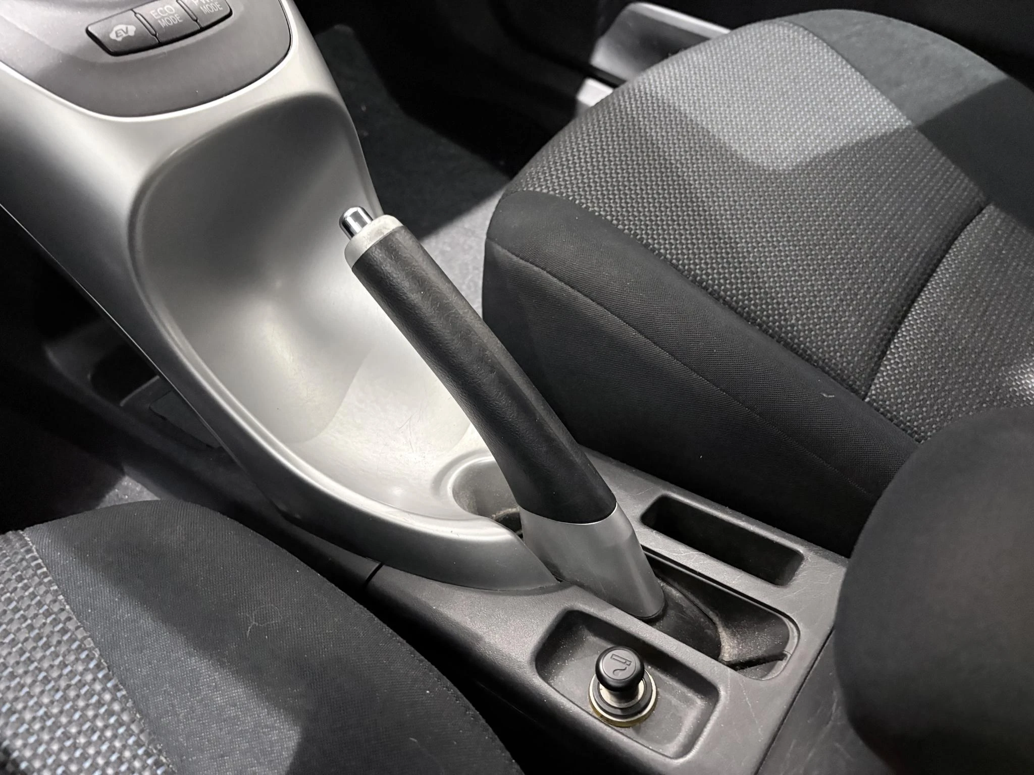 Toyota-Auris-image-23
