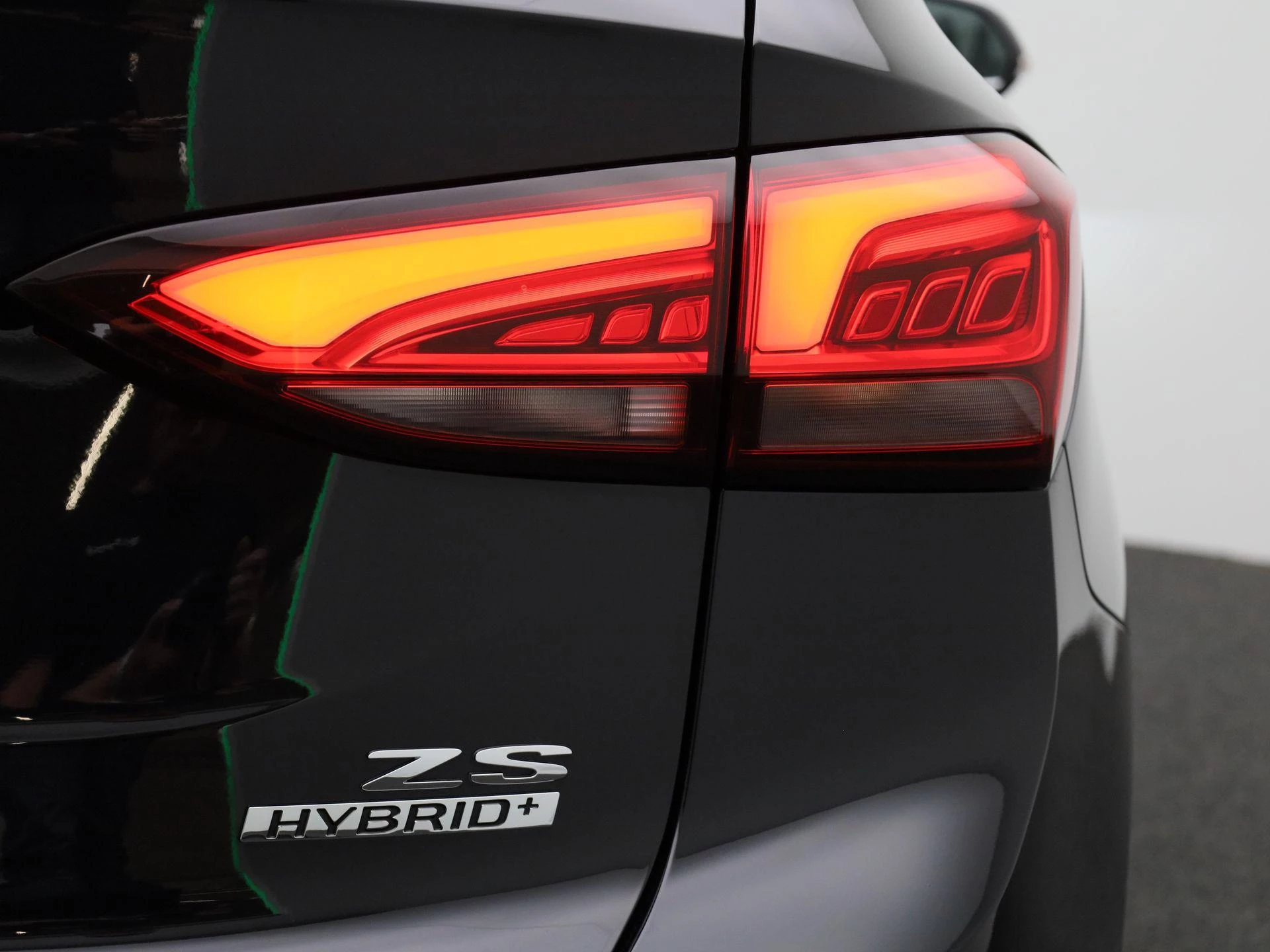 MG-ZS-image-34