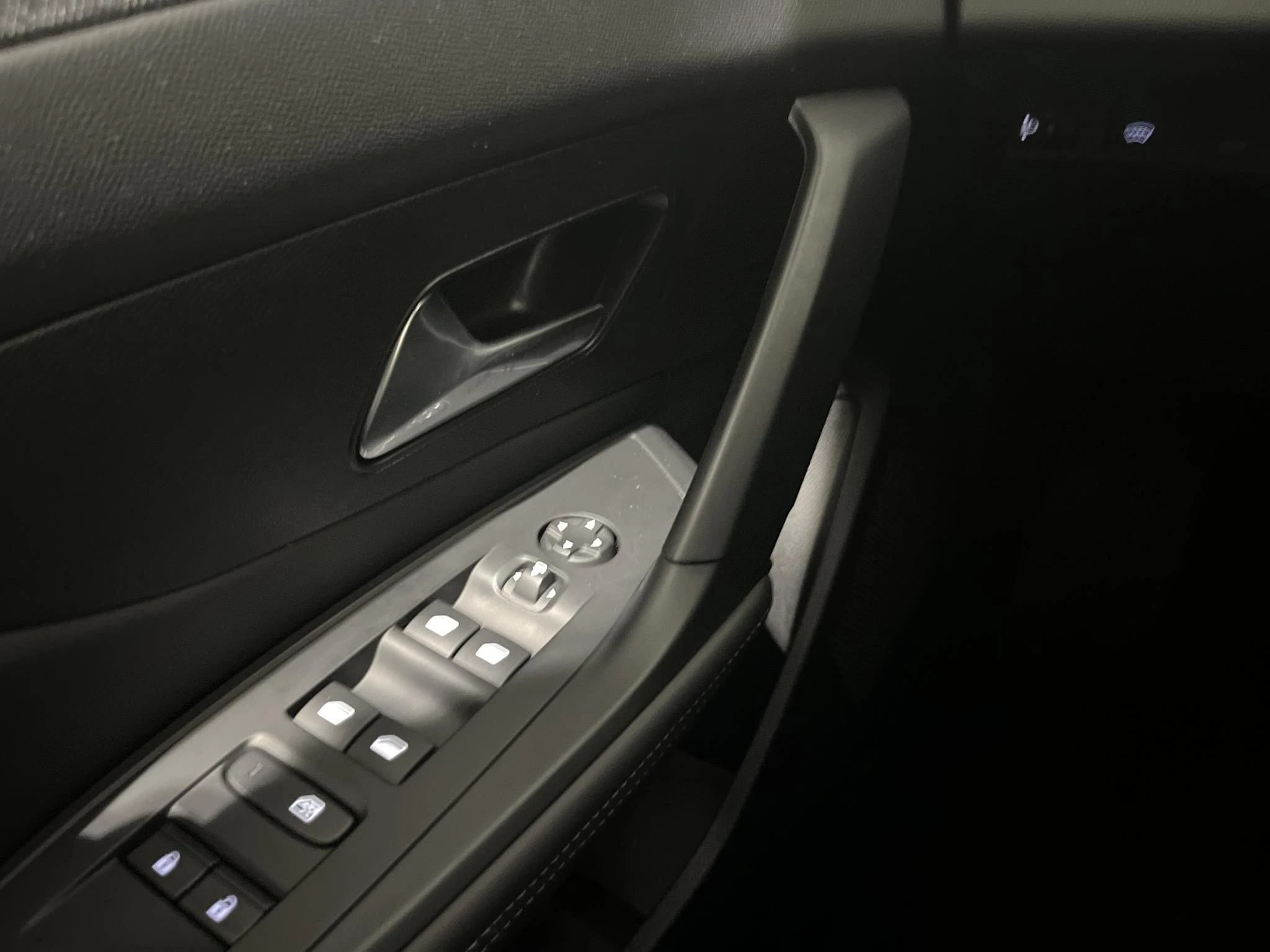 Peugeot-308-image-14