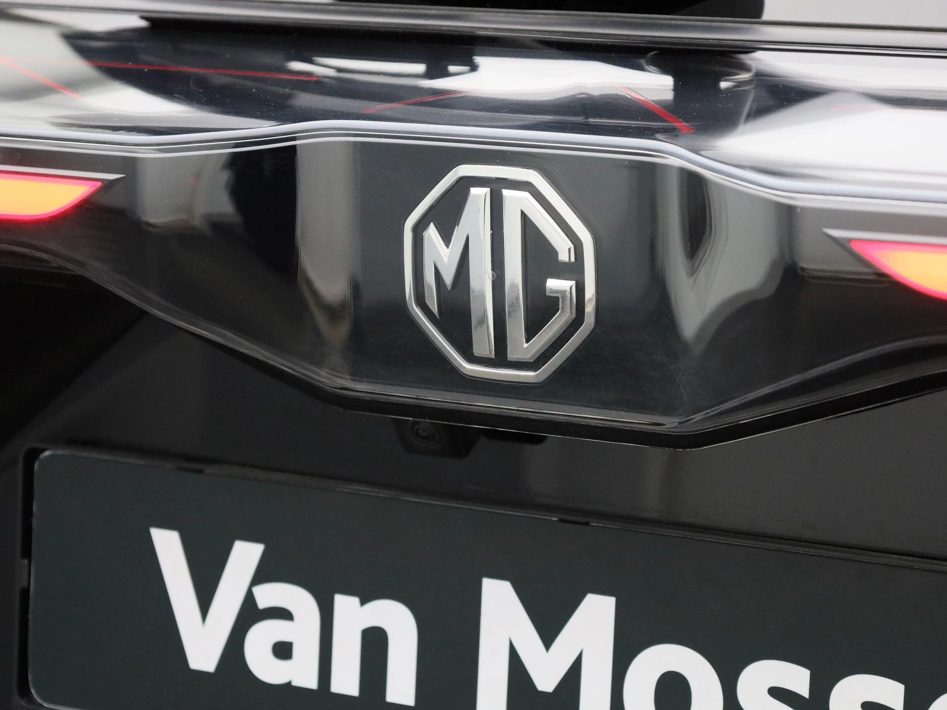 MG MG4 64 kWh Luxury