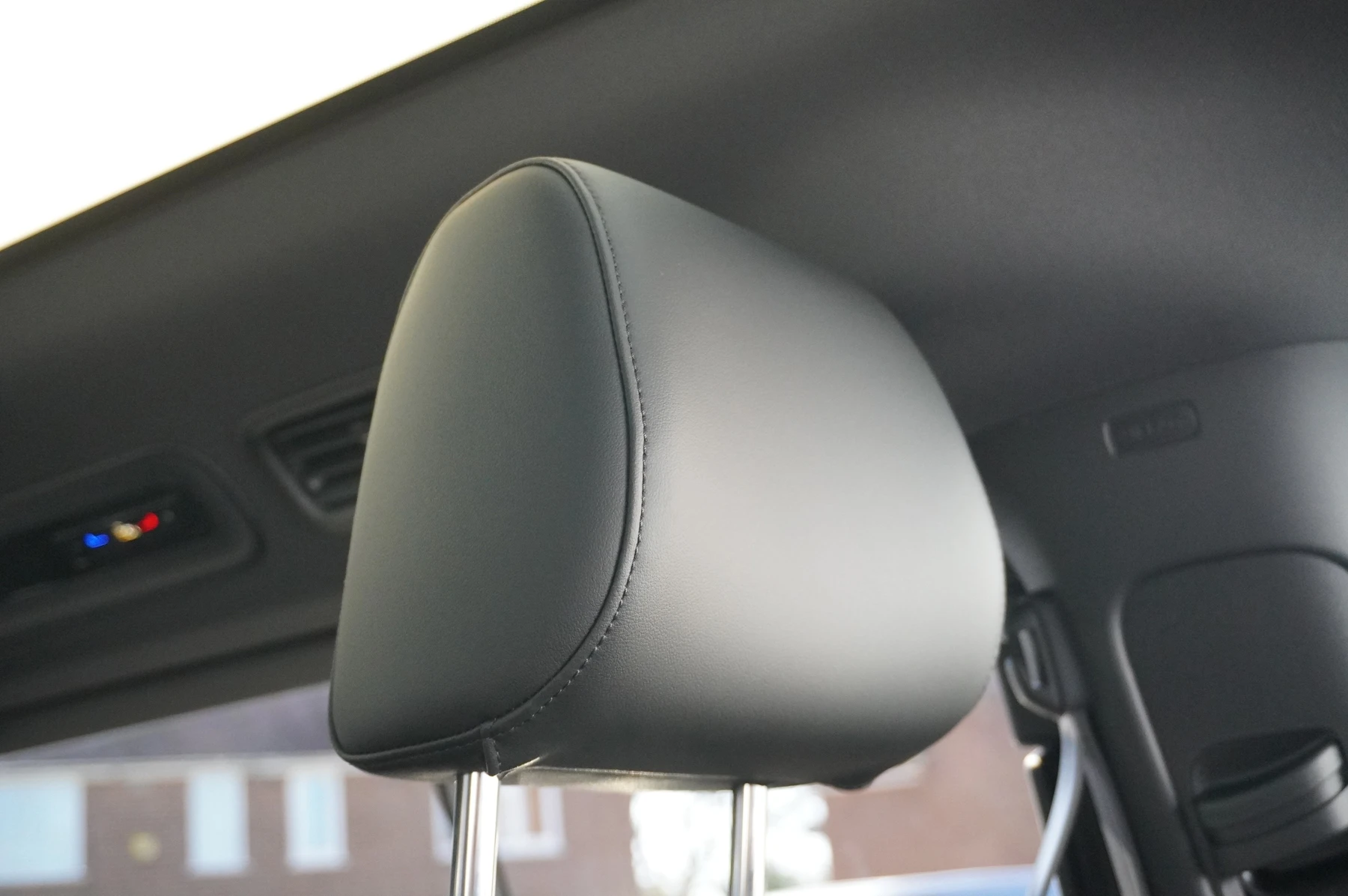 Volkswagen-ID. Buzz-image-38