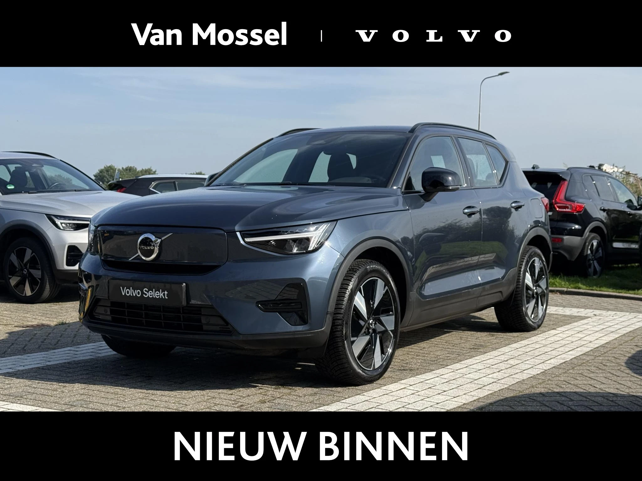 Volvo-EX40-image-0