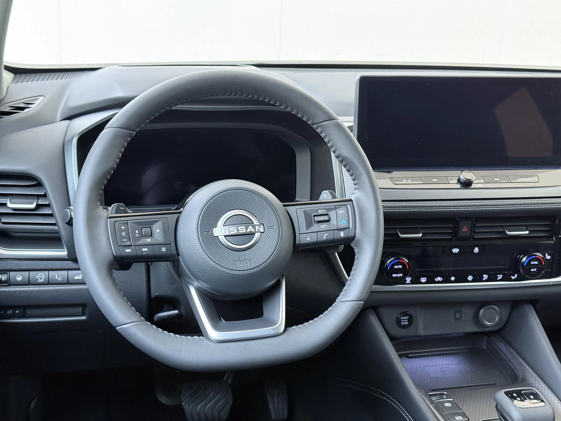 Nissan-QASHQAI-image-9