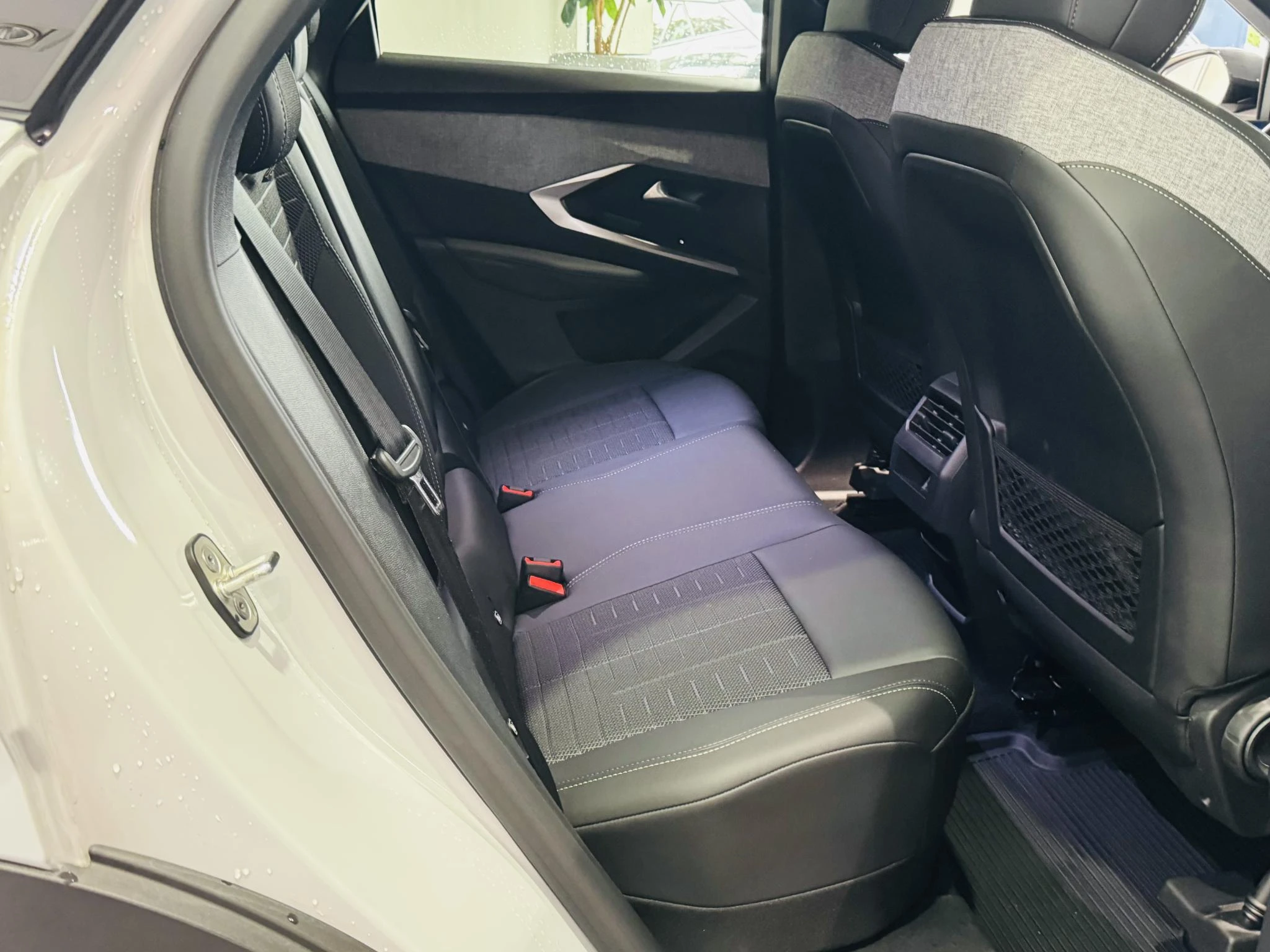 Peugeot 3008 1.2 Hybrid 136 GT