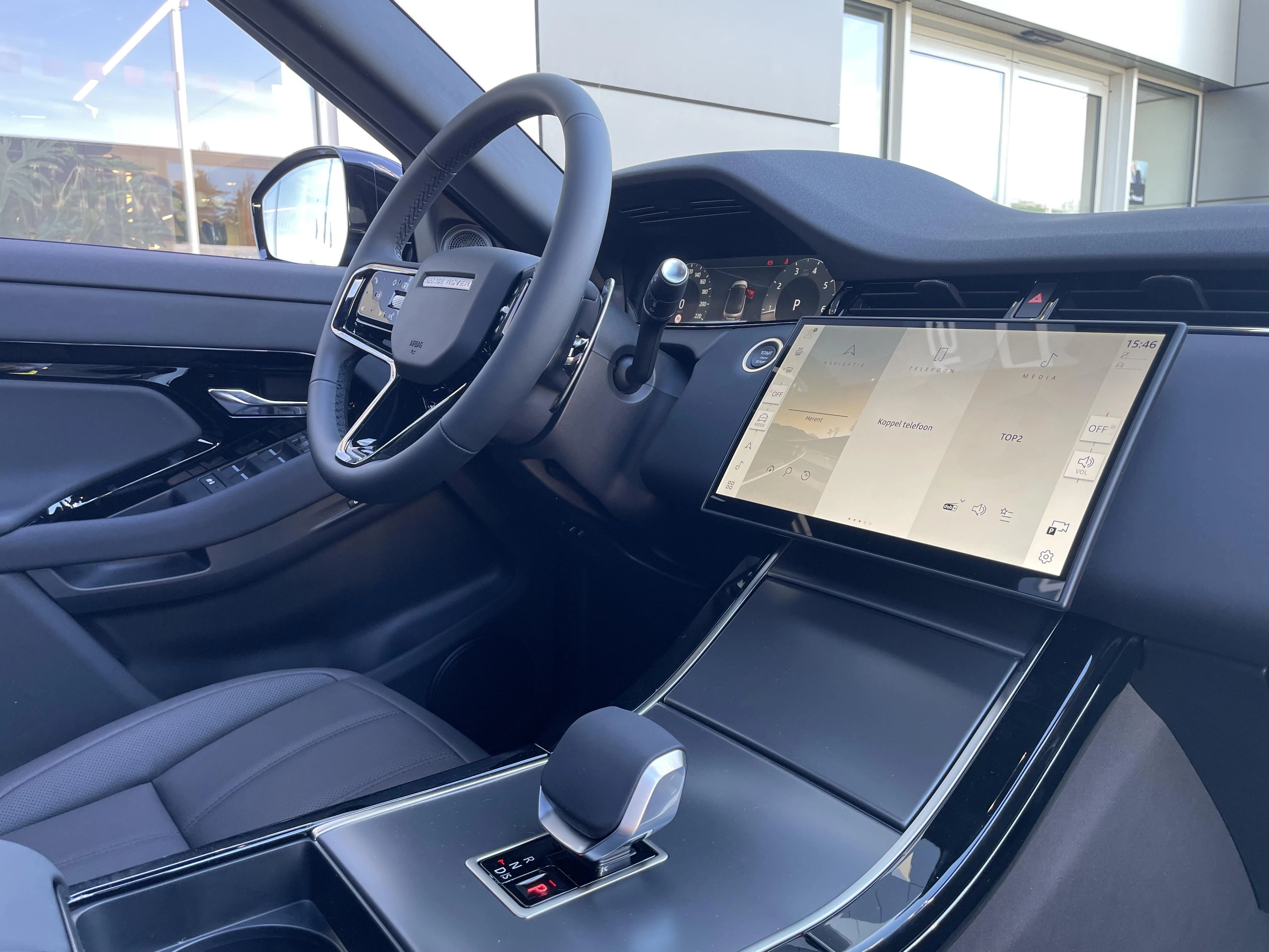 Land Rover Range Rover Evoque P160 S FWD Auto. 26.5MY