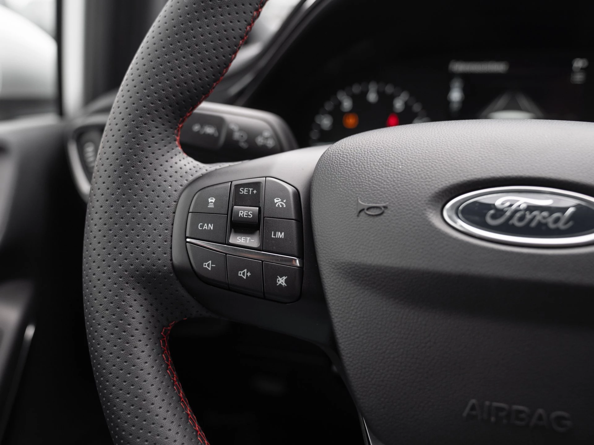 Ford Fiesta ST-Line 1.0 EB LED | ACC | GJR | RFK | SHZ | PDC | LMF | Klima | BT