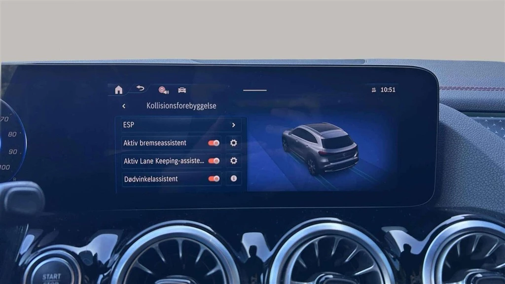 Mercedes-Benz-EQA-image-17