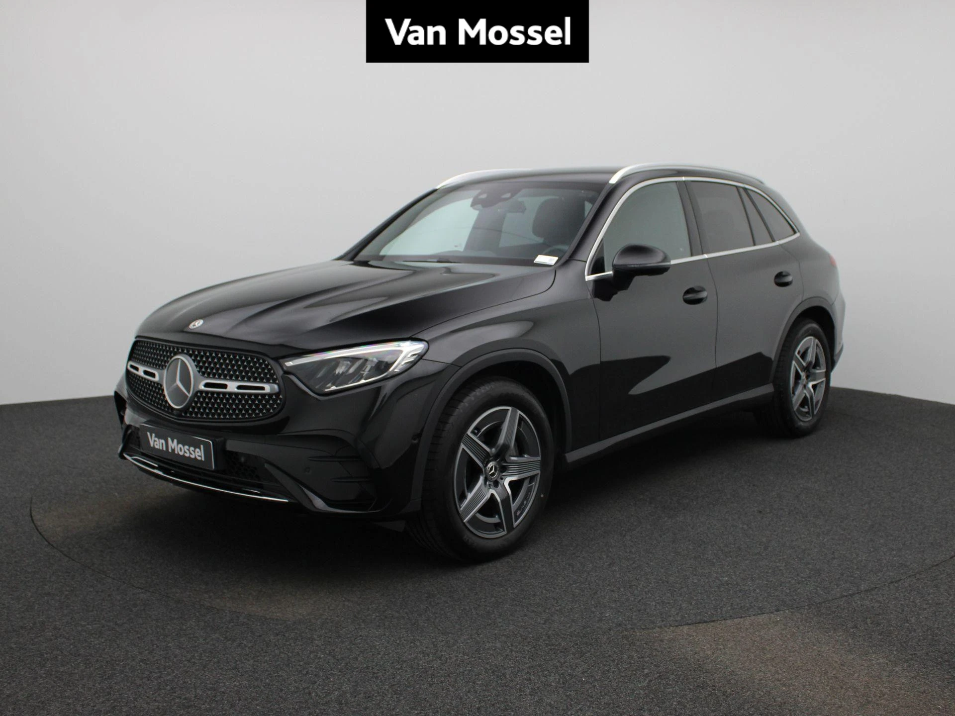 Mercedes-Benz-GLC-image-0