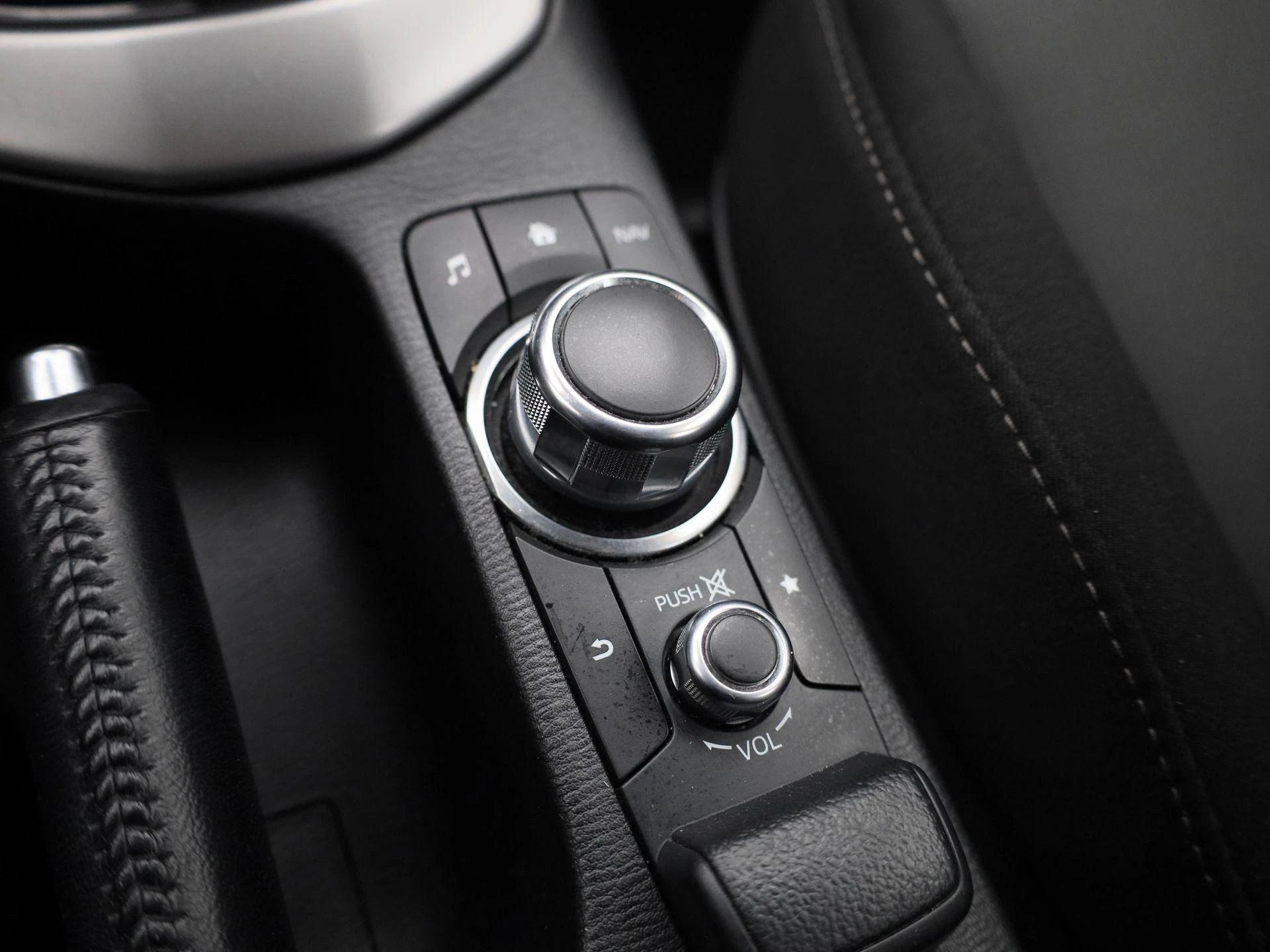 Mazda-CX-3-image-17