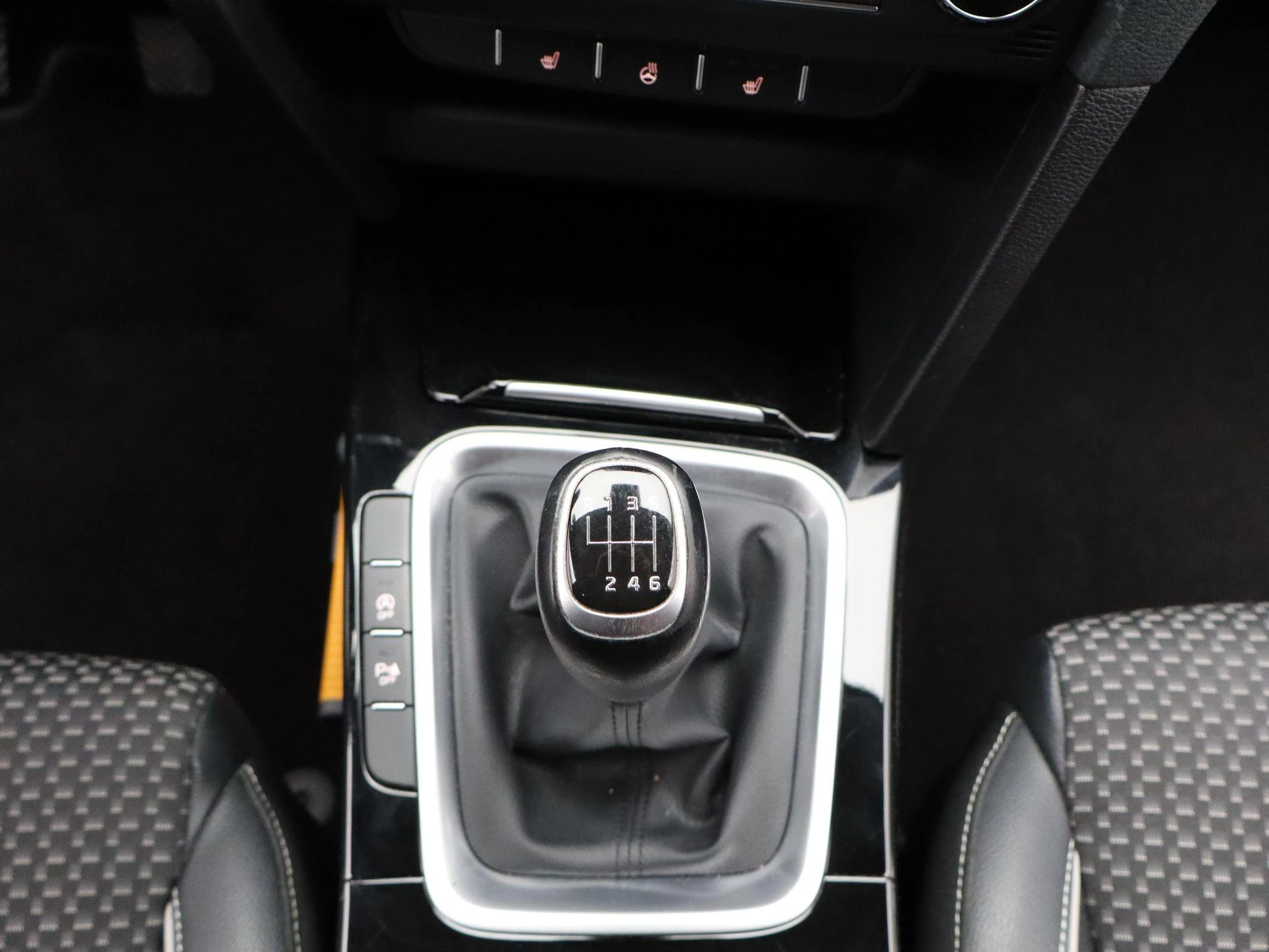 Kia-Ceed Sportswagon-image-14