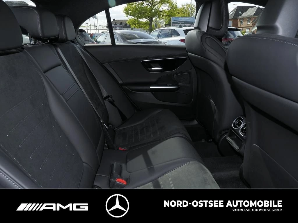 Mercedes-Benz C-Klasse 300 d AMG AHK DISTR MBUX SHZ NAVI AMG LineW206 C 300 d AMG AHK DISTR MBUX SHZ NAVI AMG Line
