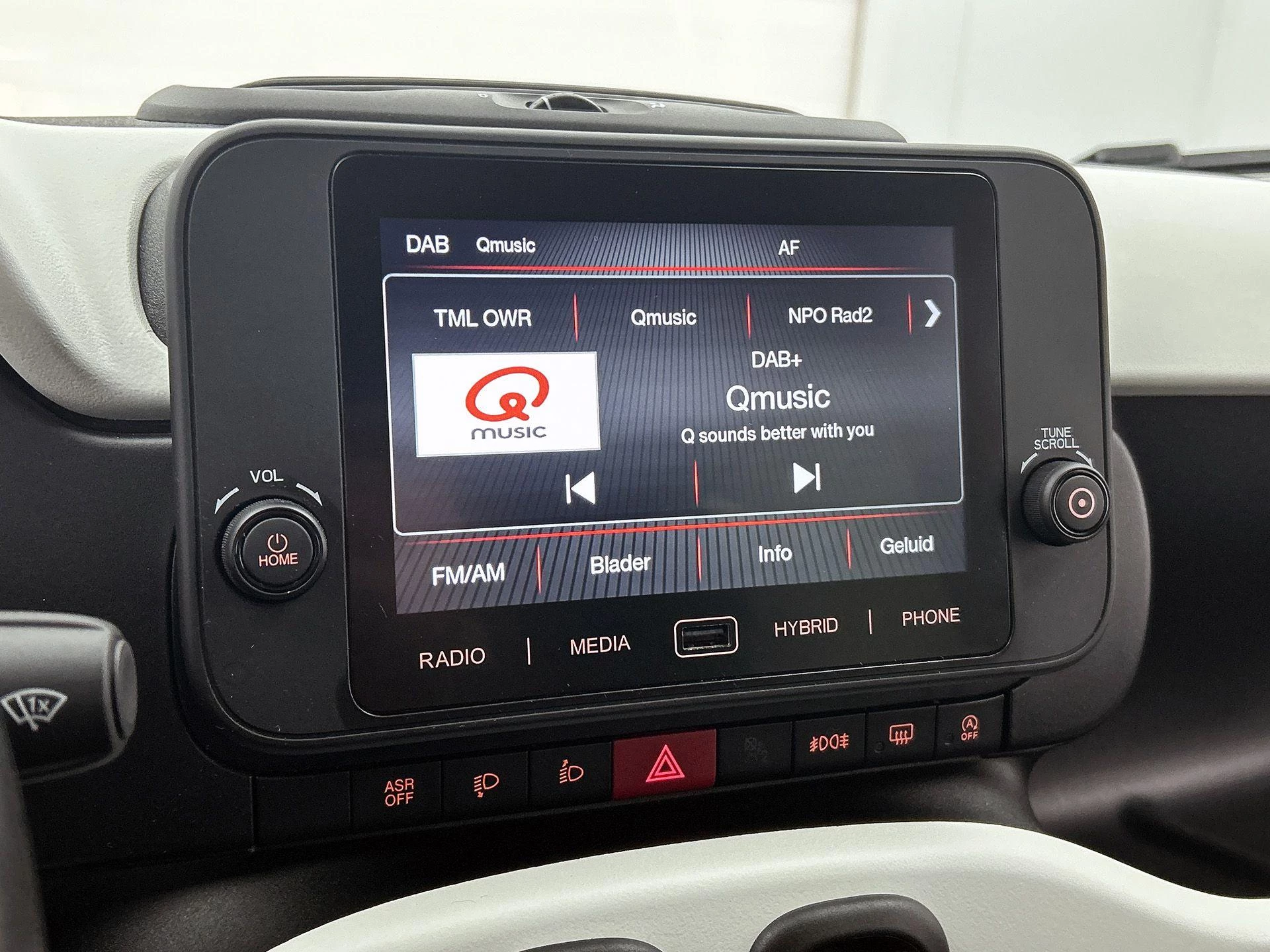 Fiat Panda 1.0 Hybrid Pandina