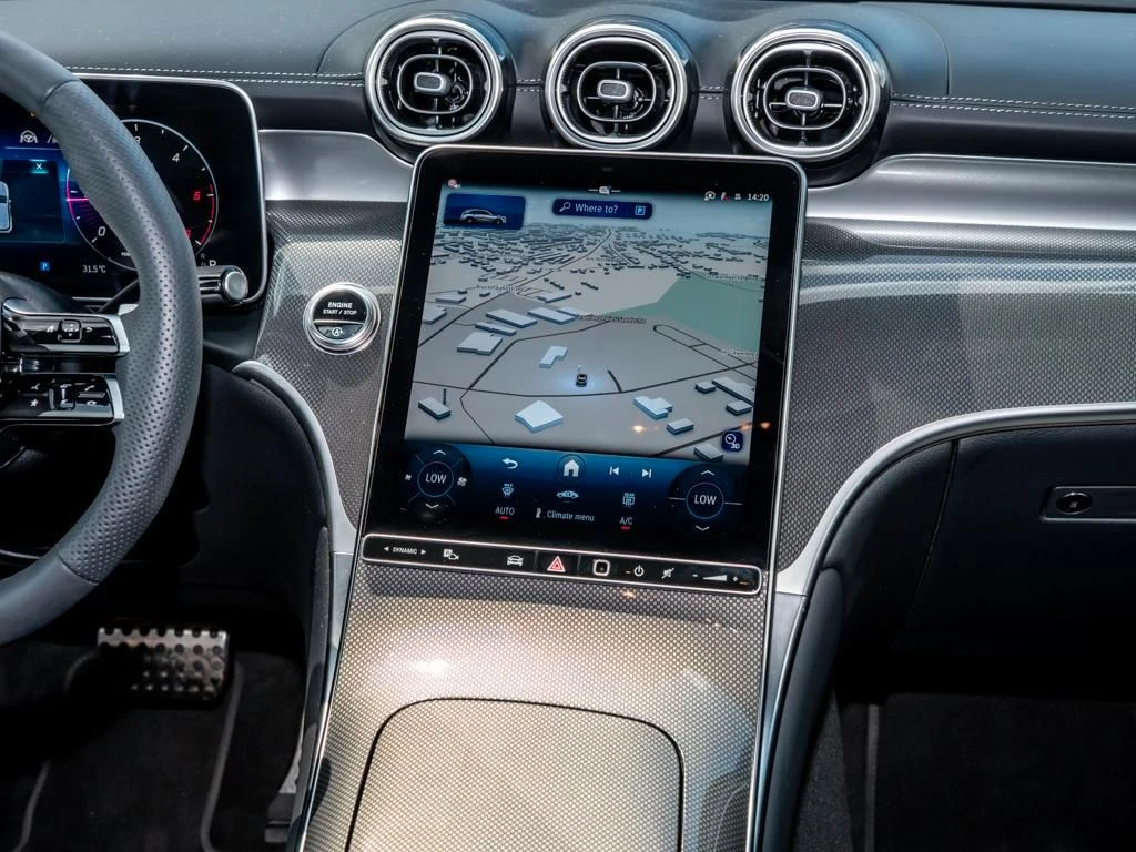 Mercedes-Benz-GLC 300 d-image-10