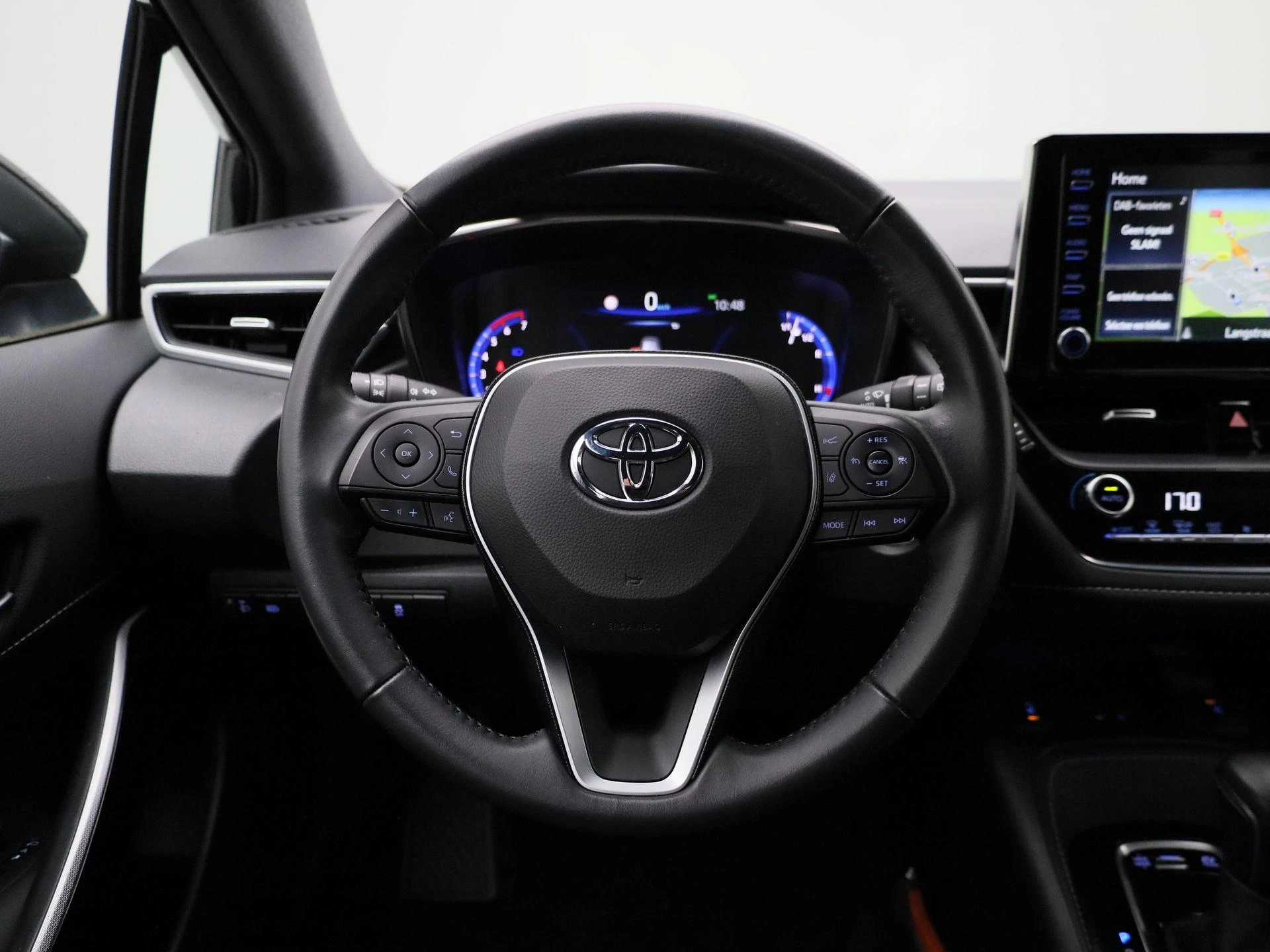 Toyota Corolla 1.8 Hybrid Business Plus
