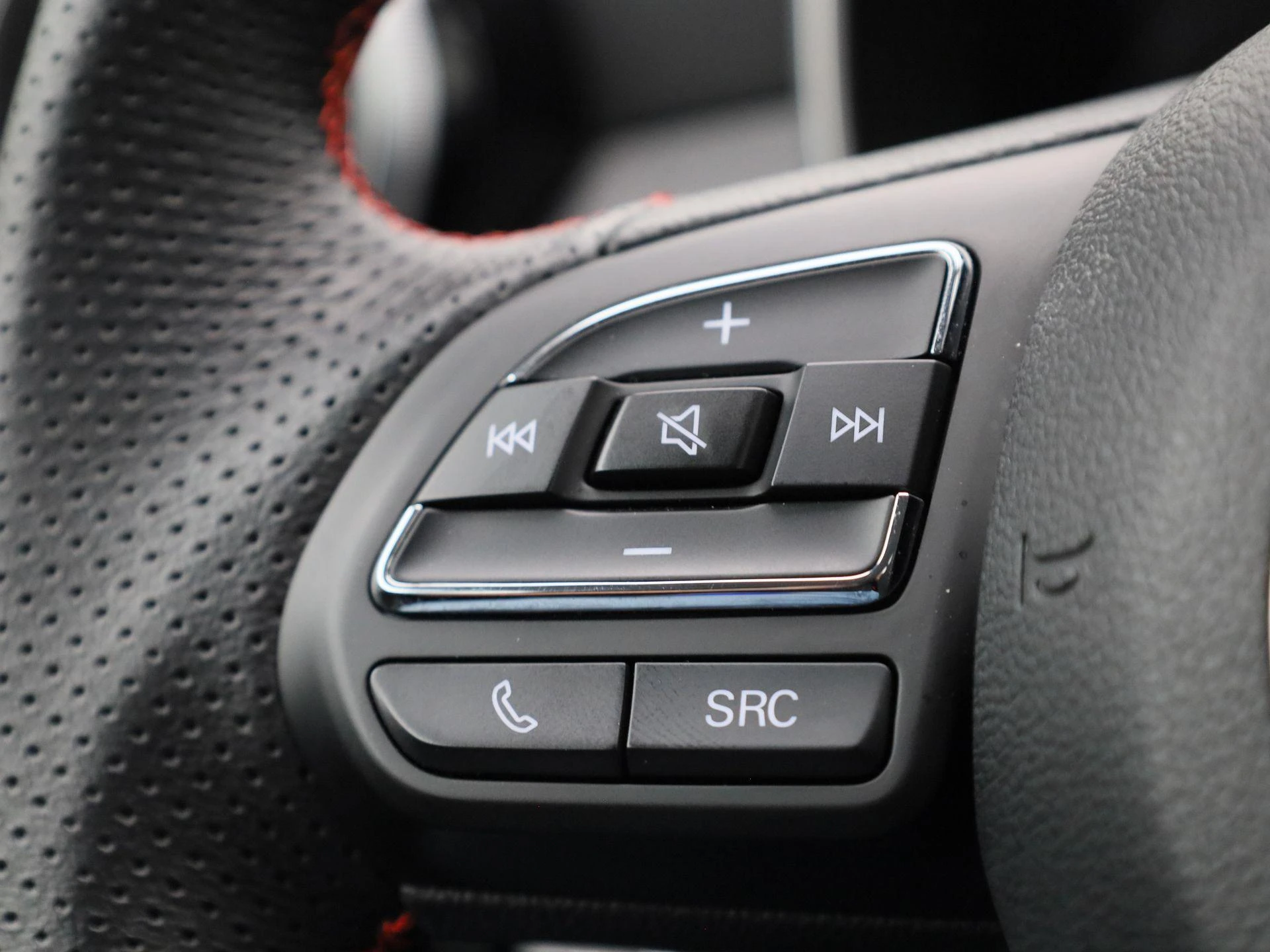 MG-ZS-image-16