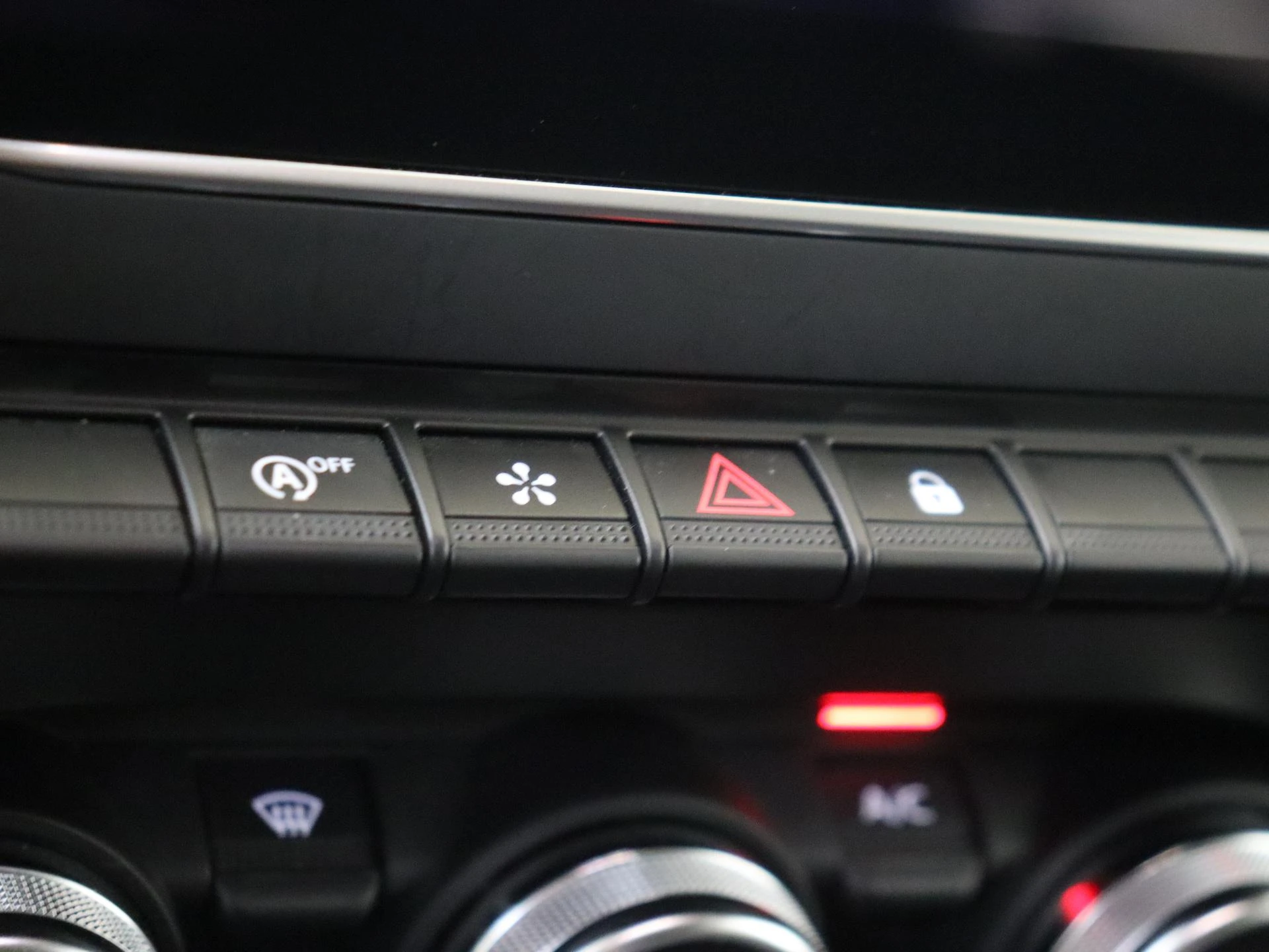 Renault-Captur-image-20