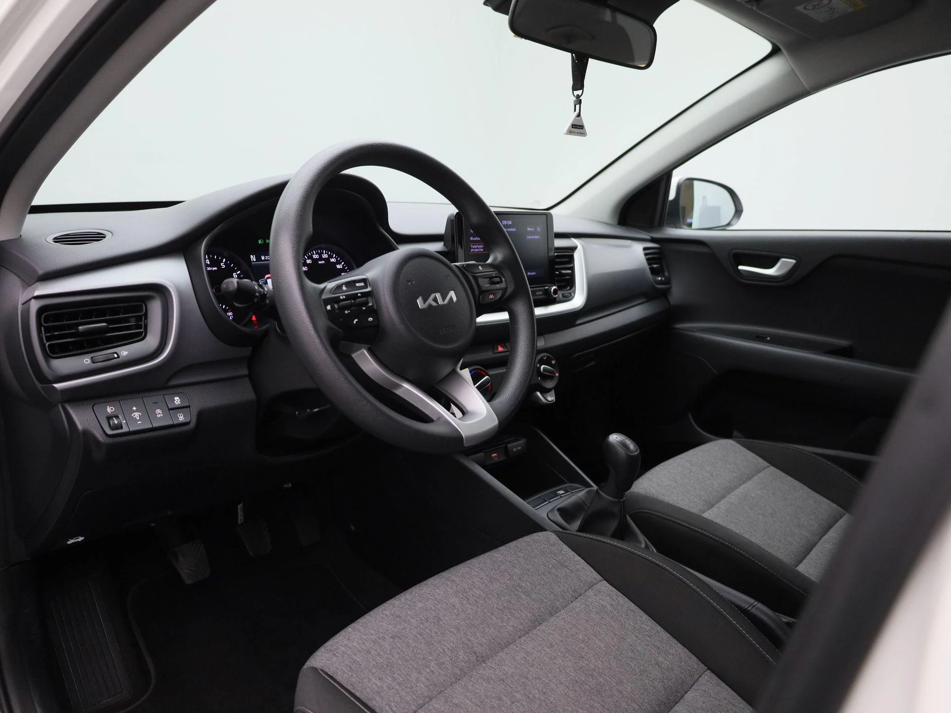 Kia-Stonic-image-25