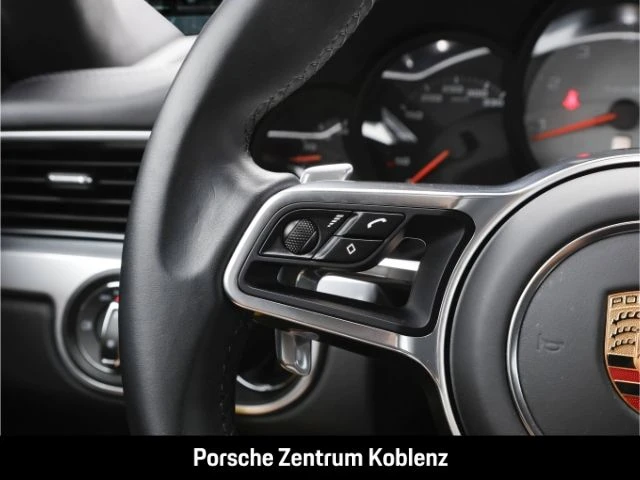 Porsche-911-image-15