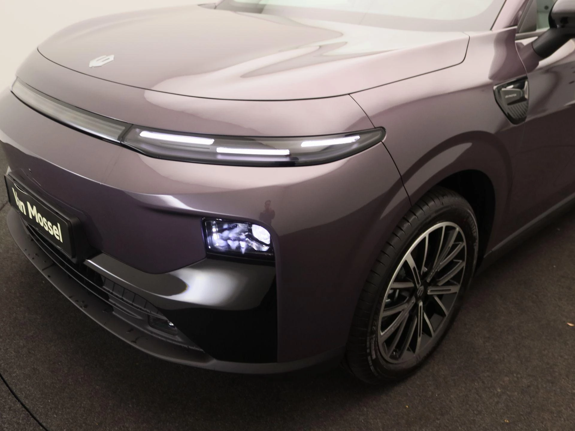 Leapmotor B10 Design ProMax 67.1 kWh