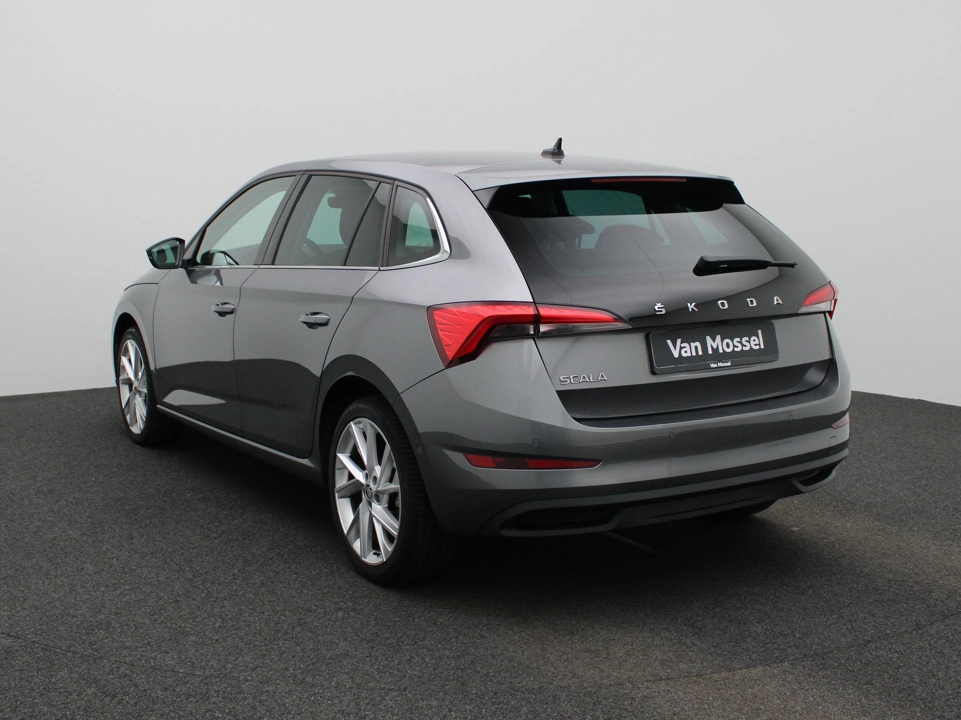 Škoda-Scala-image-1