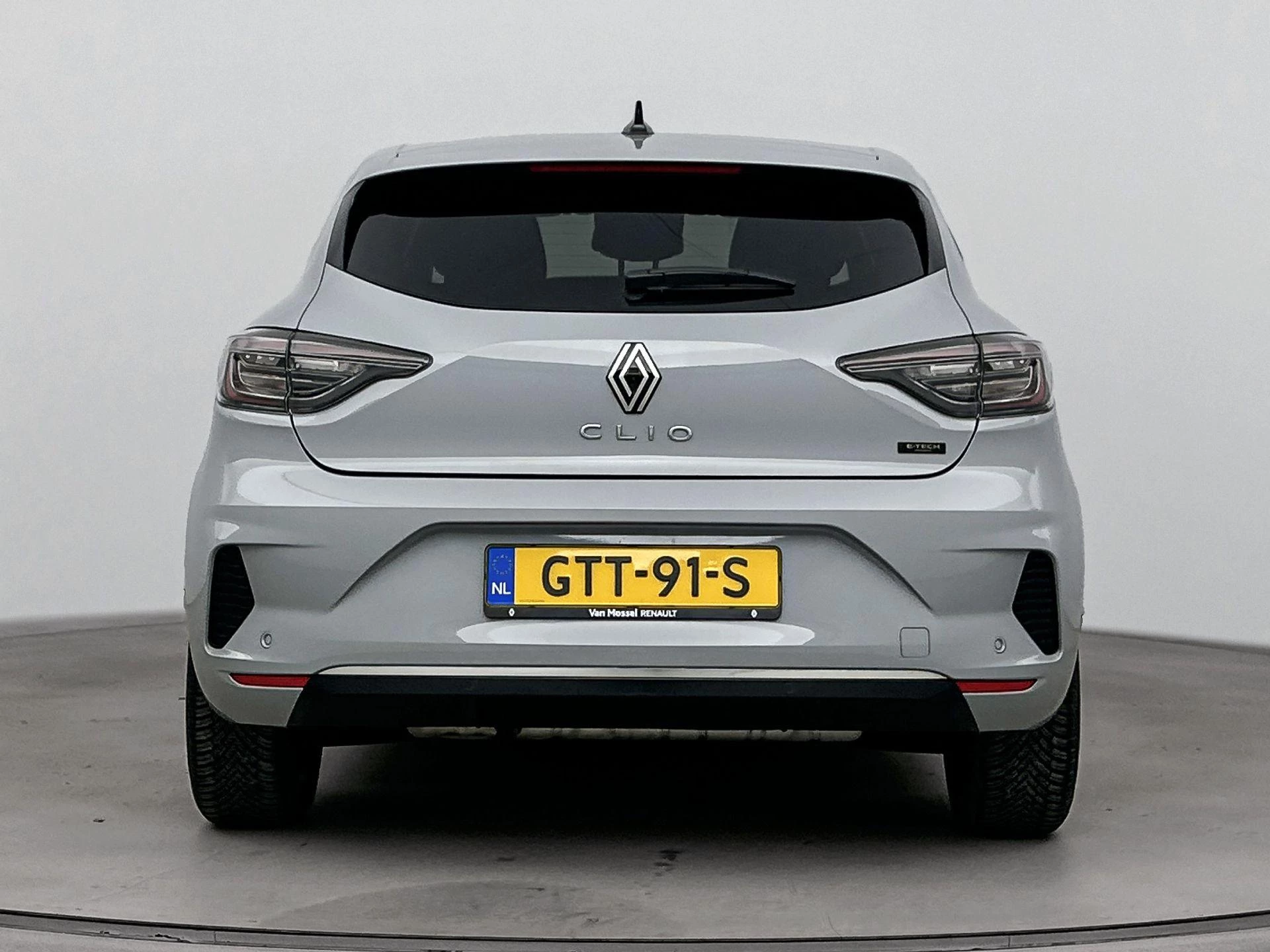 Renault-Clio-image-2
