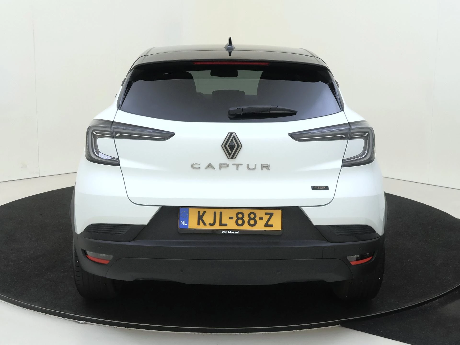 Renault Captur 1.8 E-Tech full hybrid 160 techno