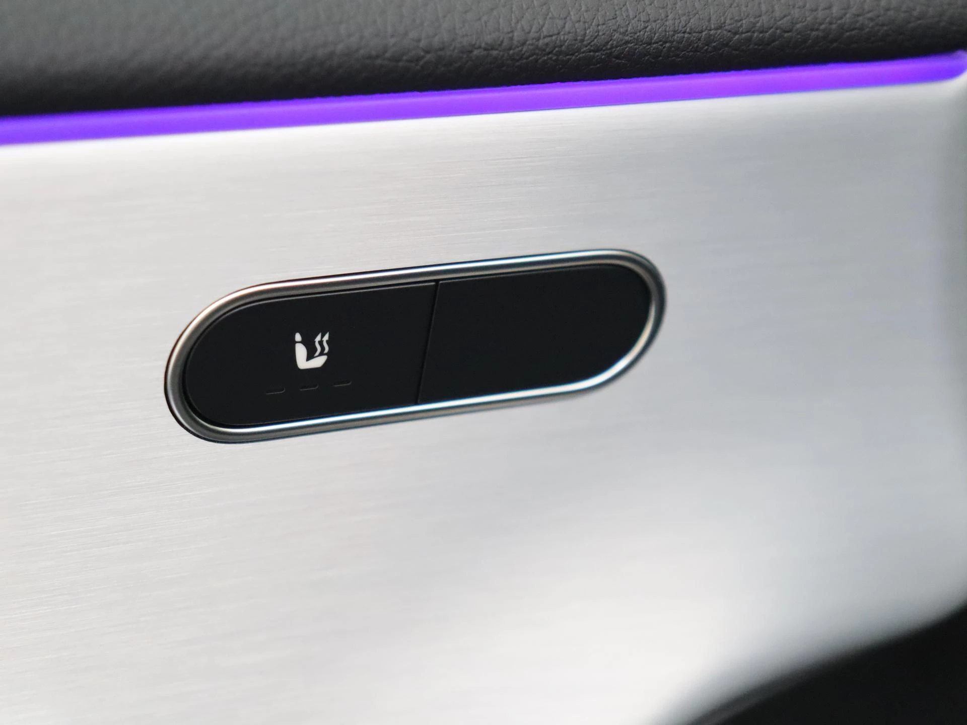 Mercedes-Benz-CLA-image-26