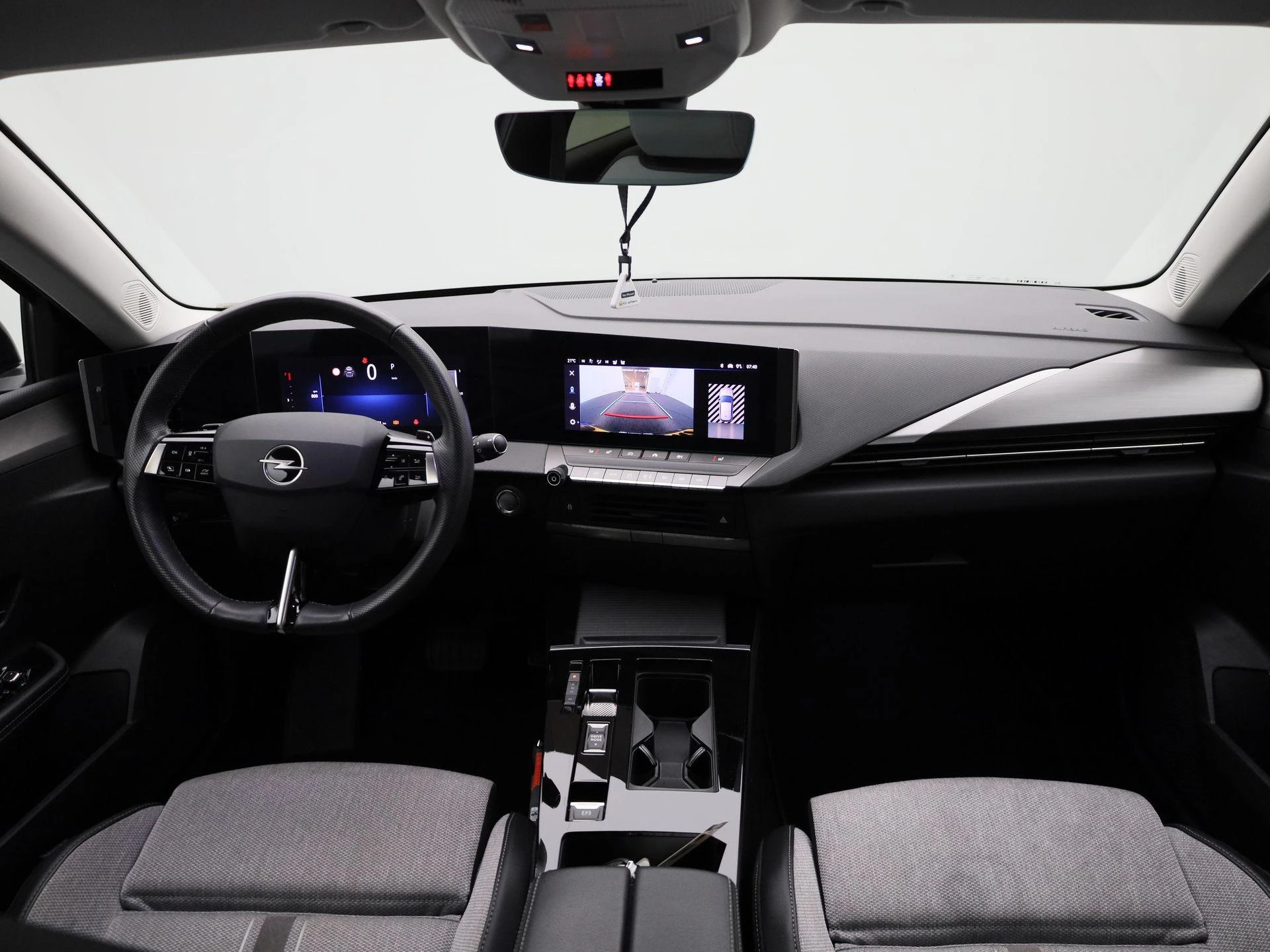 Opel-Astra-image-36