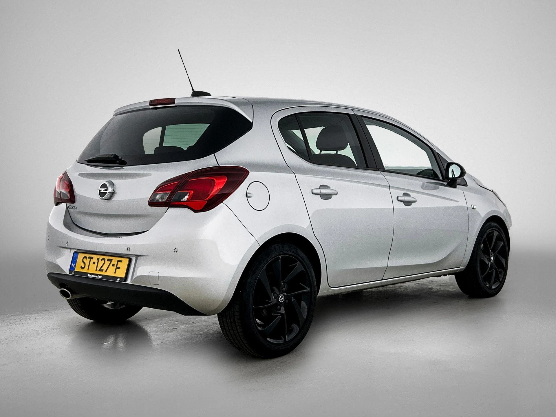 Opel-Corsa-image-3