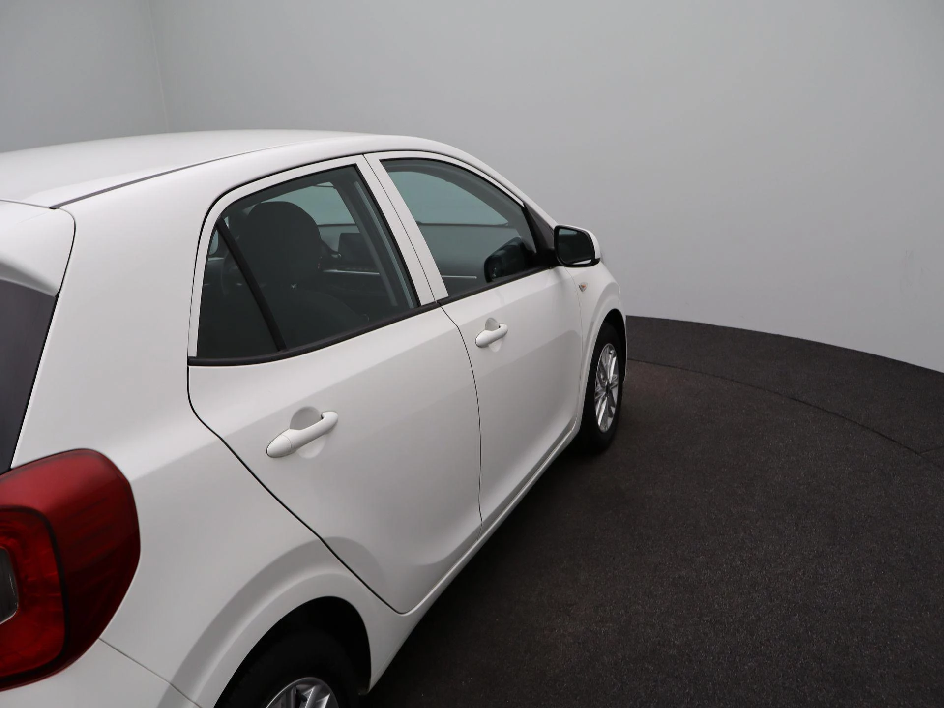 Kia-Picanto-image-35