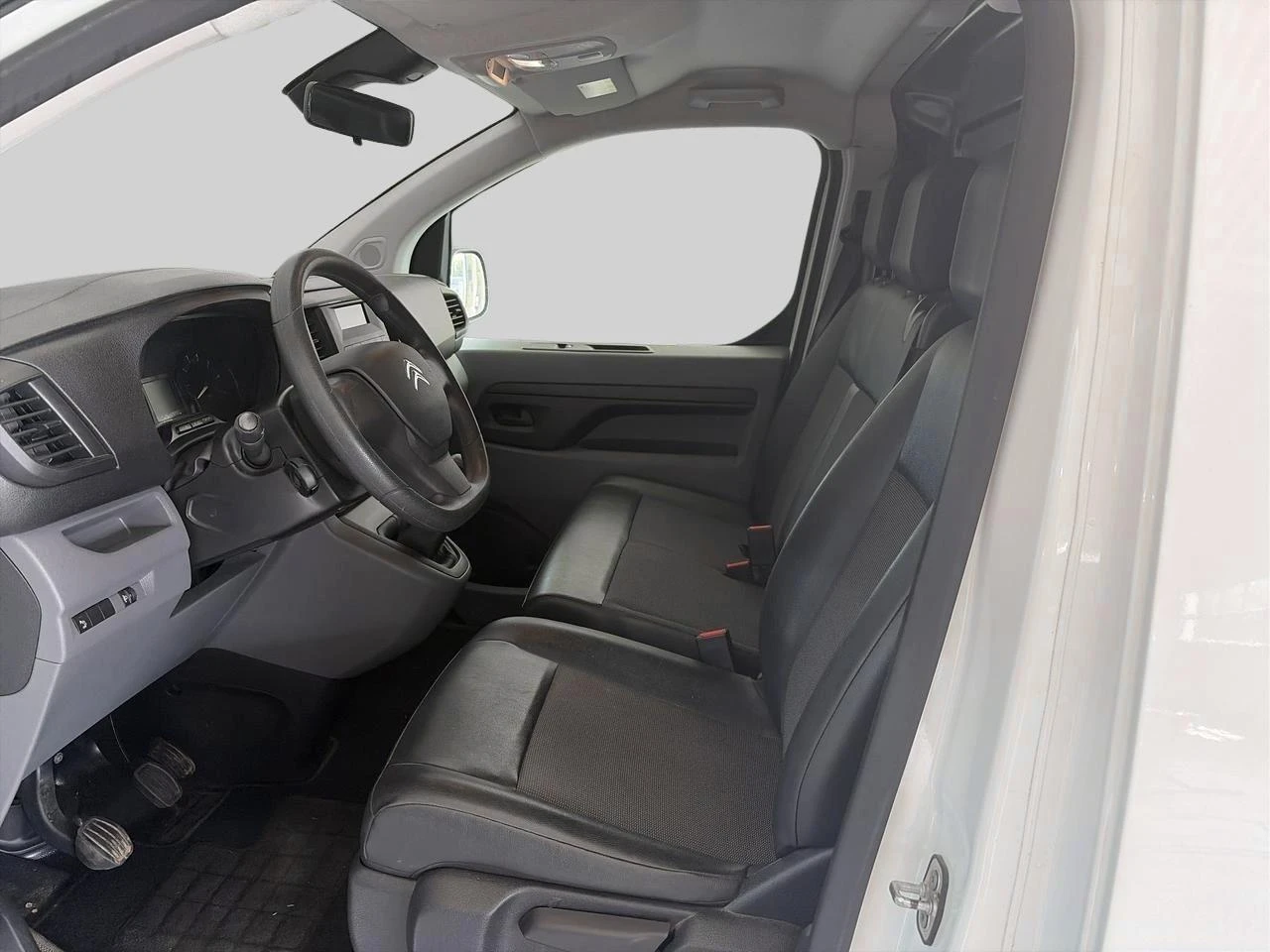 Citroën-Jumpy-image-7