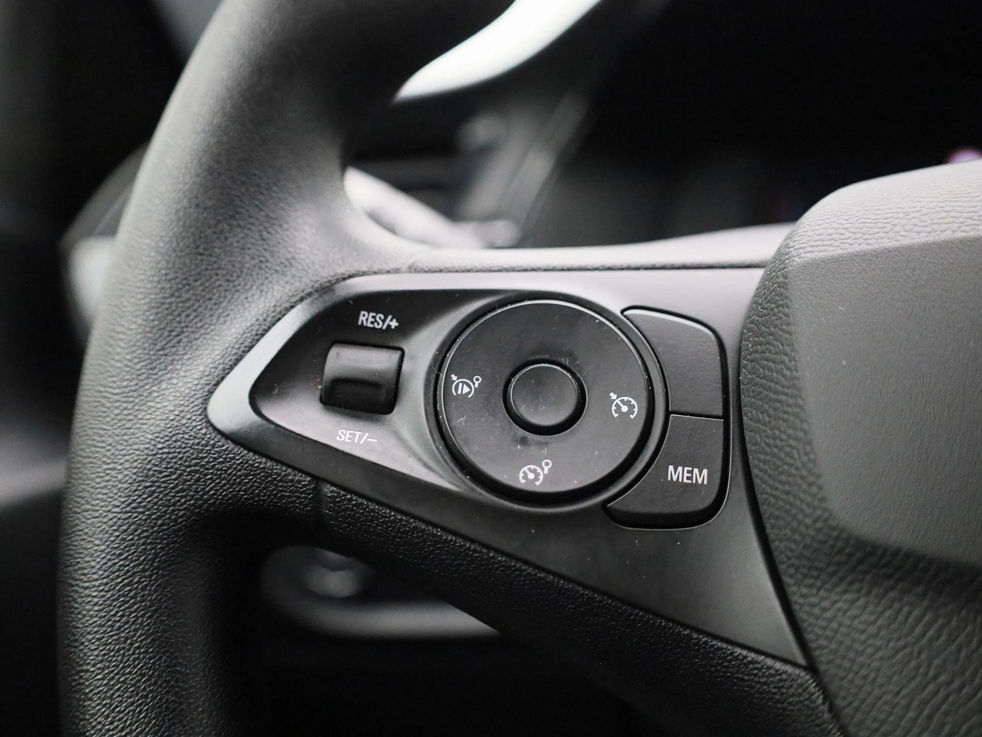 Opel-Corsa-image-18