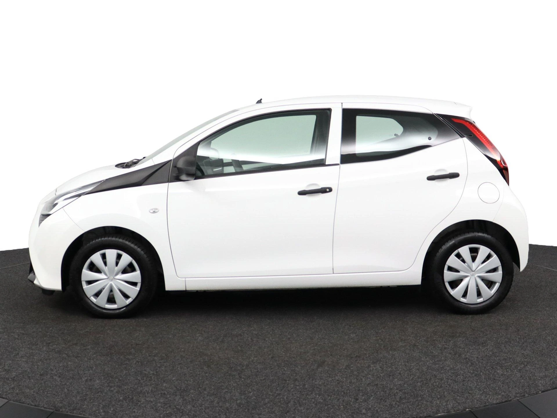 Toyota Aygo 1.0 VVT-i x-fun |