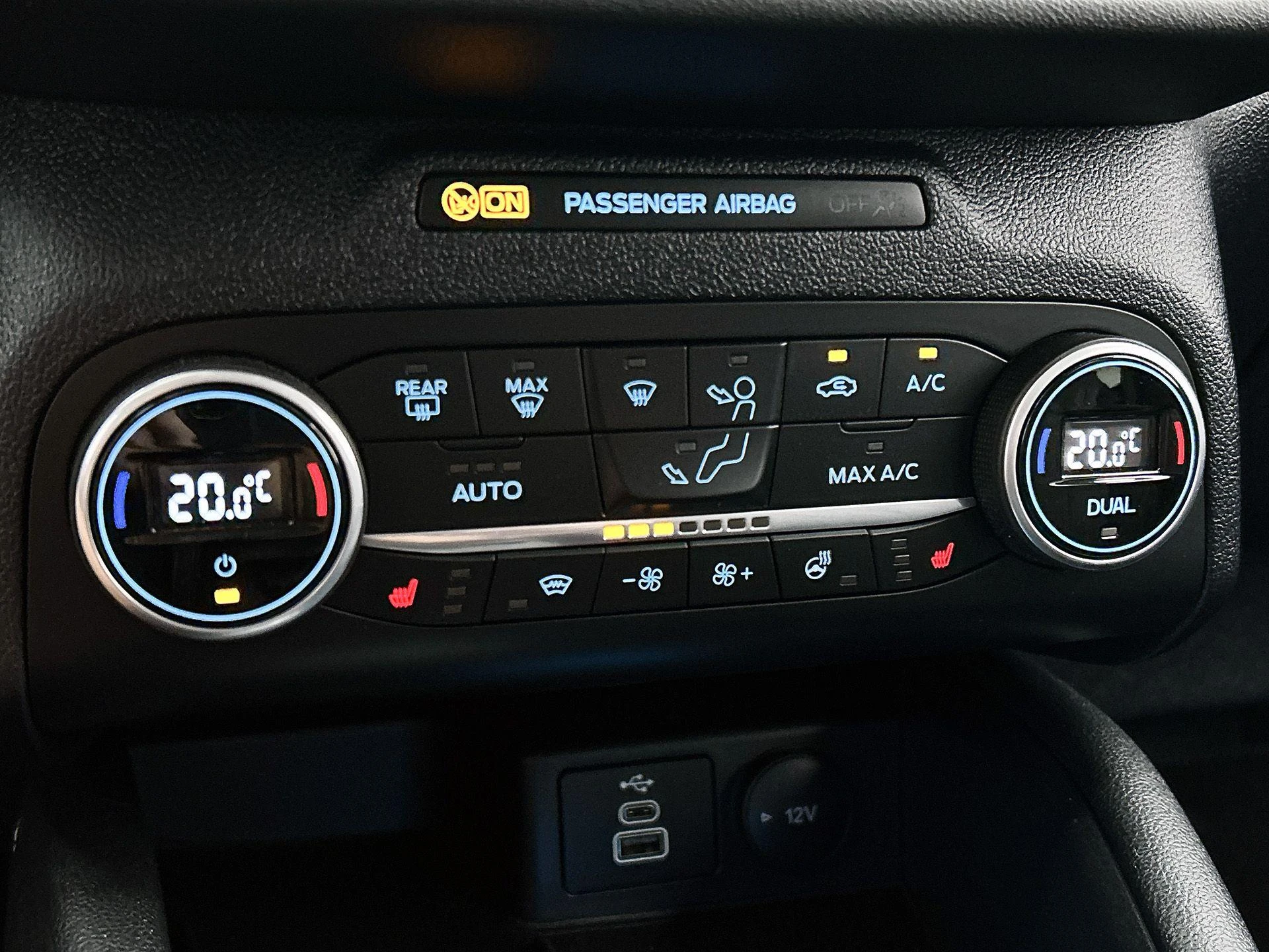 Ford-Kuga-image-27