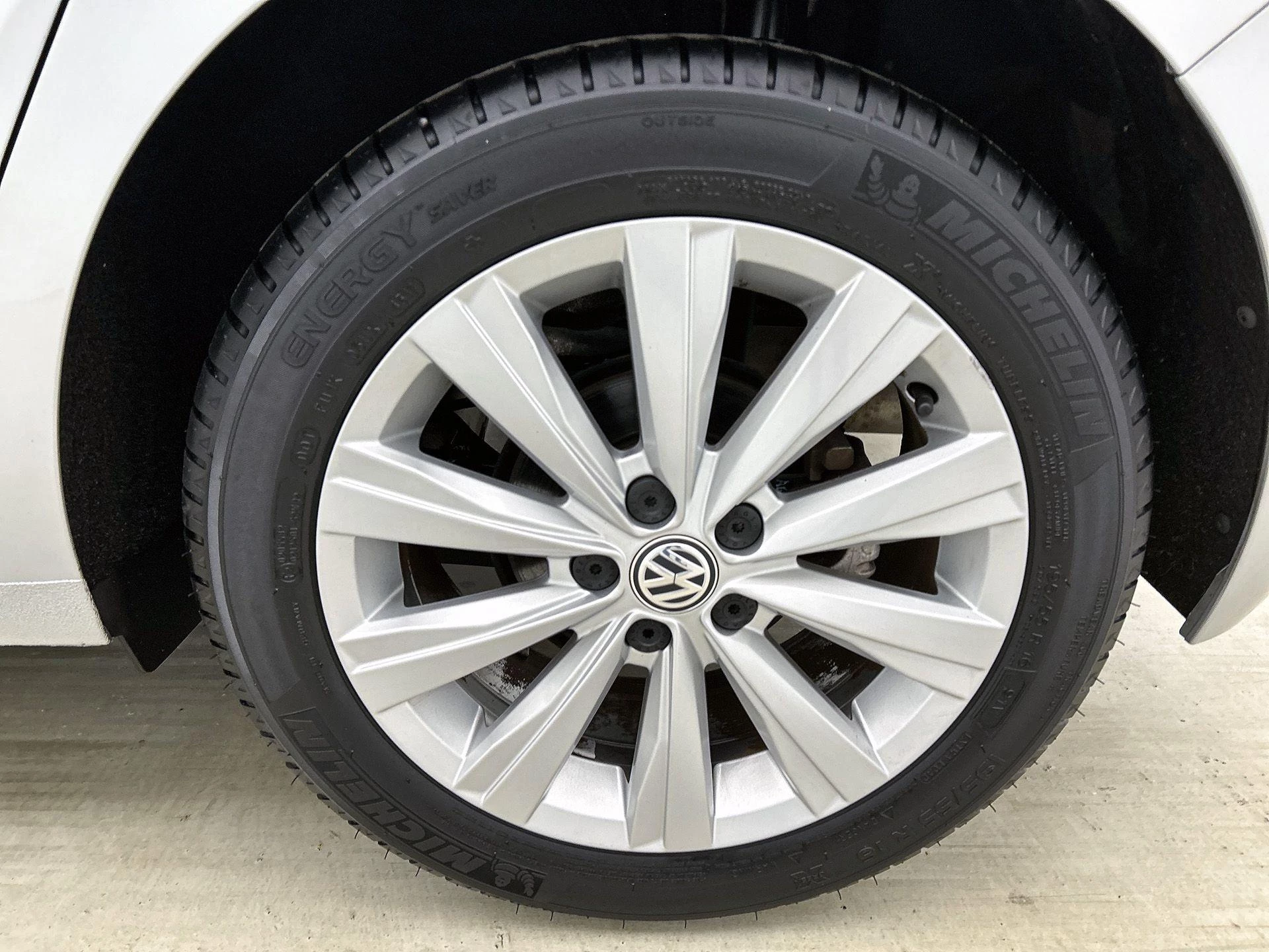 Volkswagen-Polo-image-38