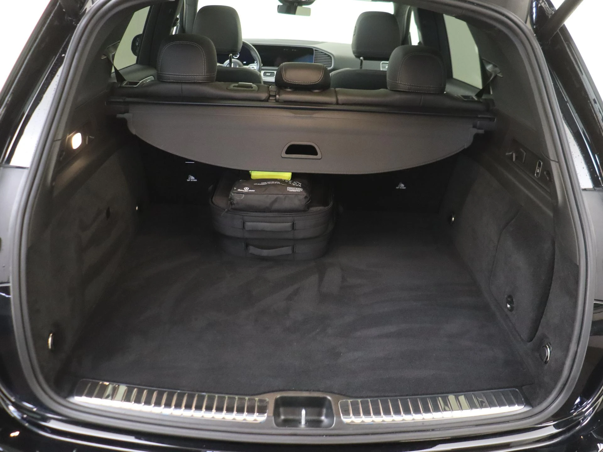 Mercedes-Benz-GLE-image-30