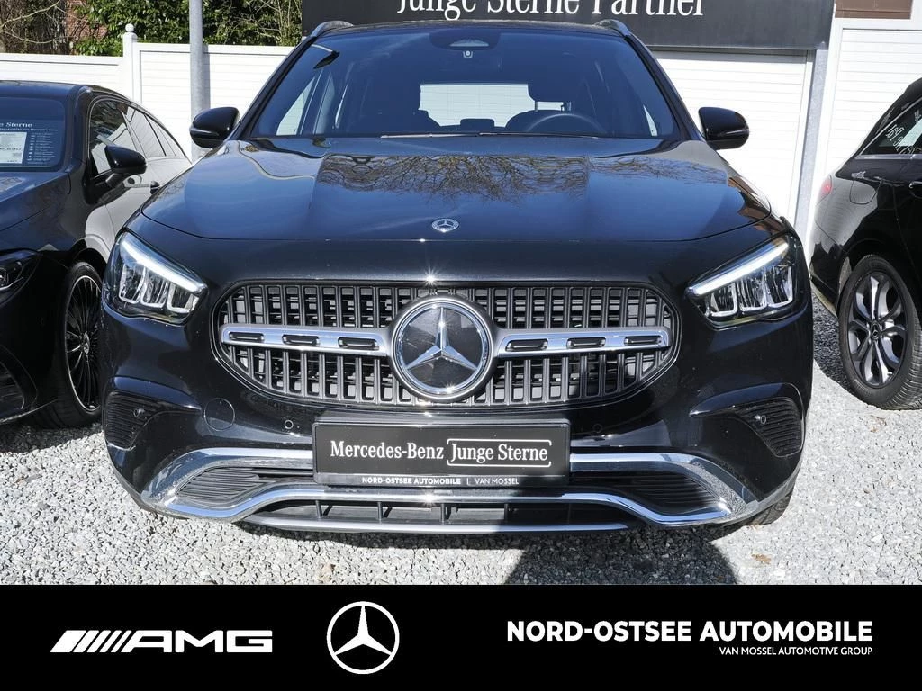 Mercedes-Benz GLA 200 d PROGRESSIVE AHK DISTRONIC SHZ KAMERA Progressive