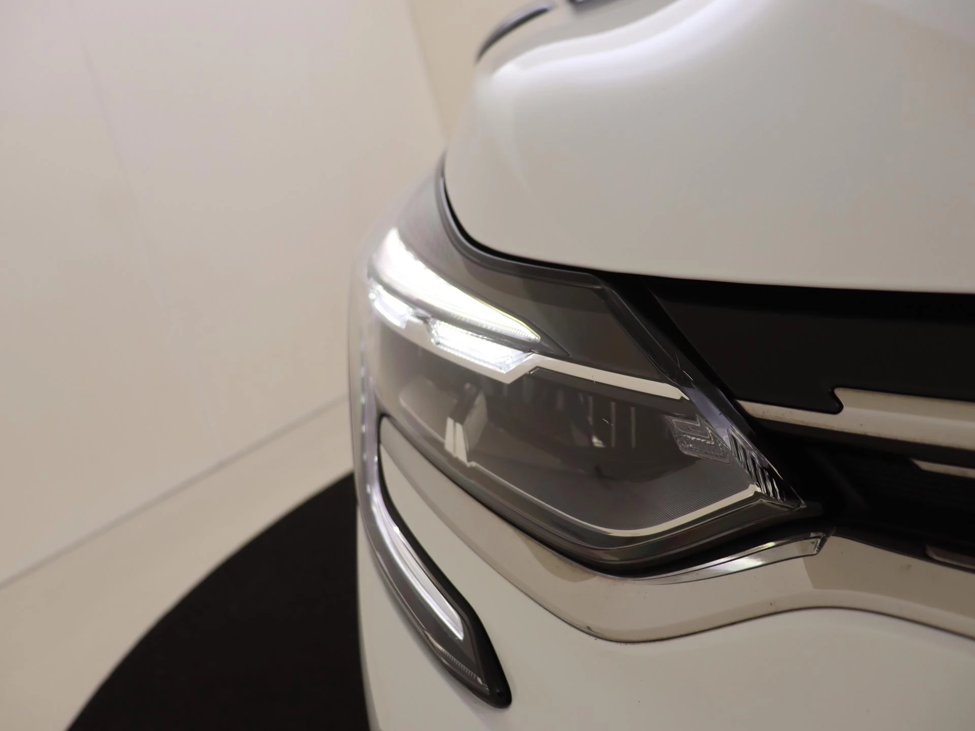 Renault-Captur-image-9