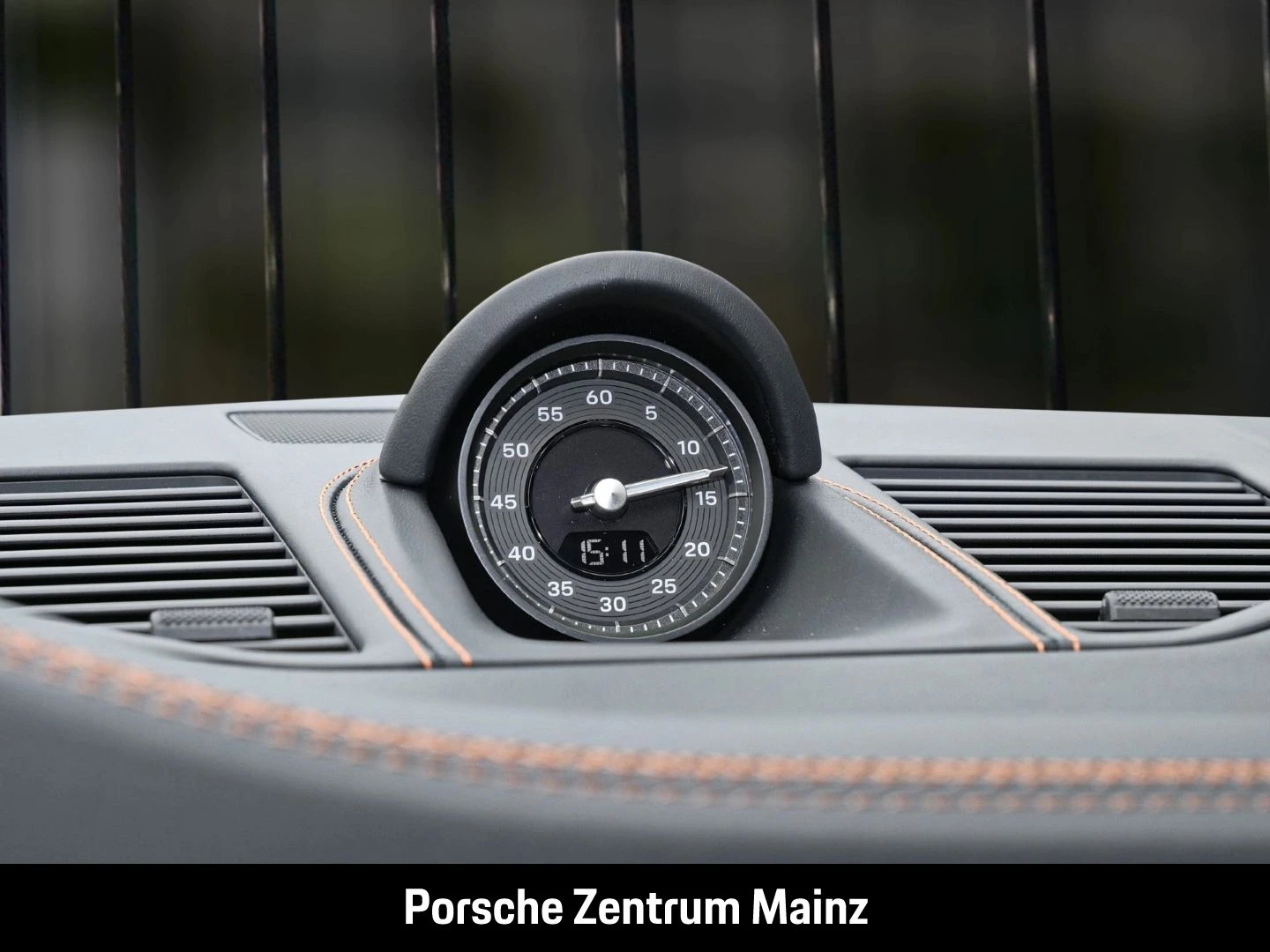Porsche-911-image-16