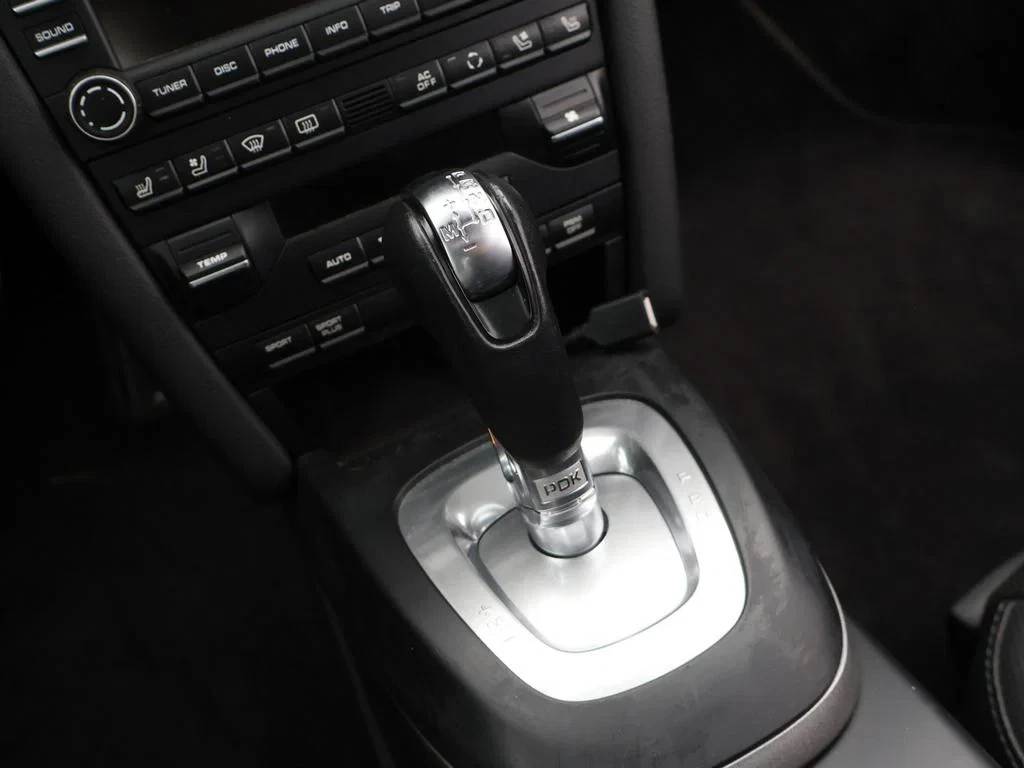 Porsche-911-image-13