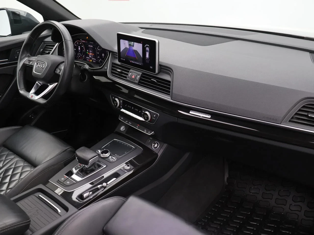 Audi-Q5-image-2