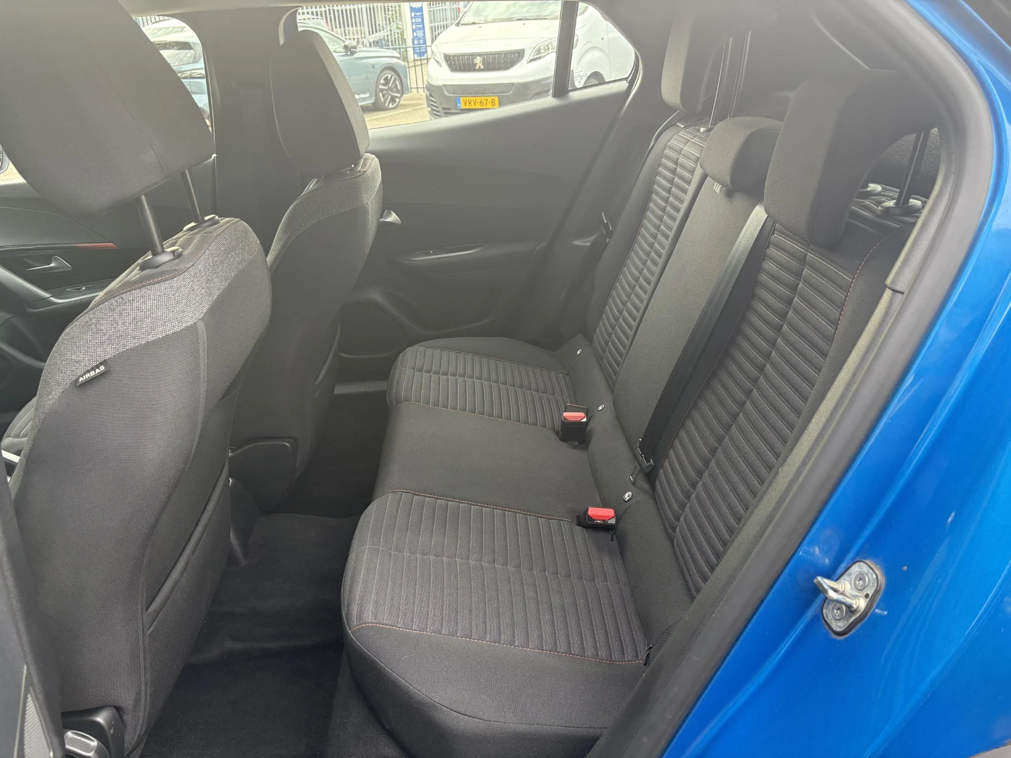Peugeot-2008-image-15