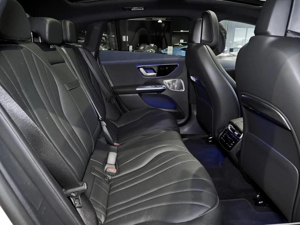 Mercedes-Benz-EQE 300-image-15