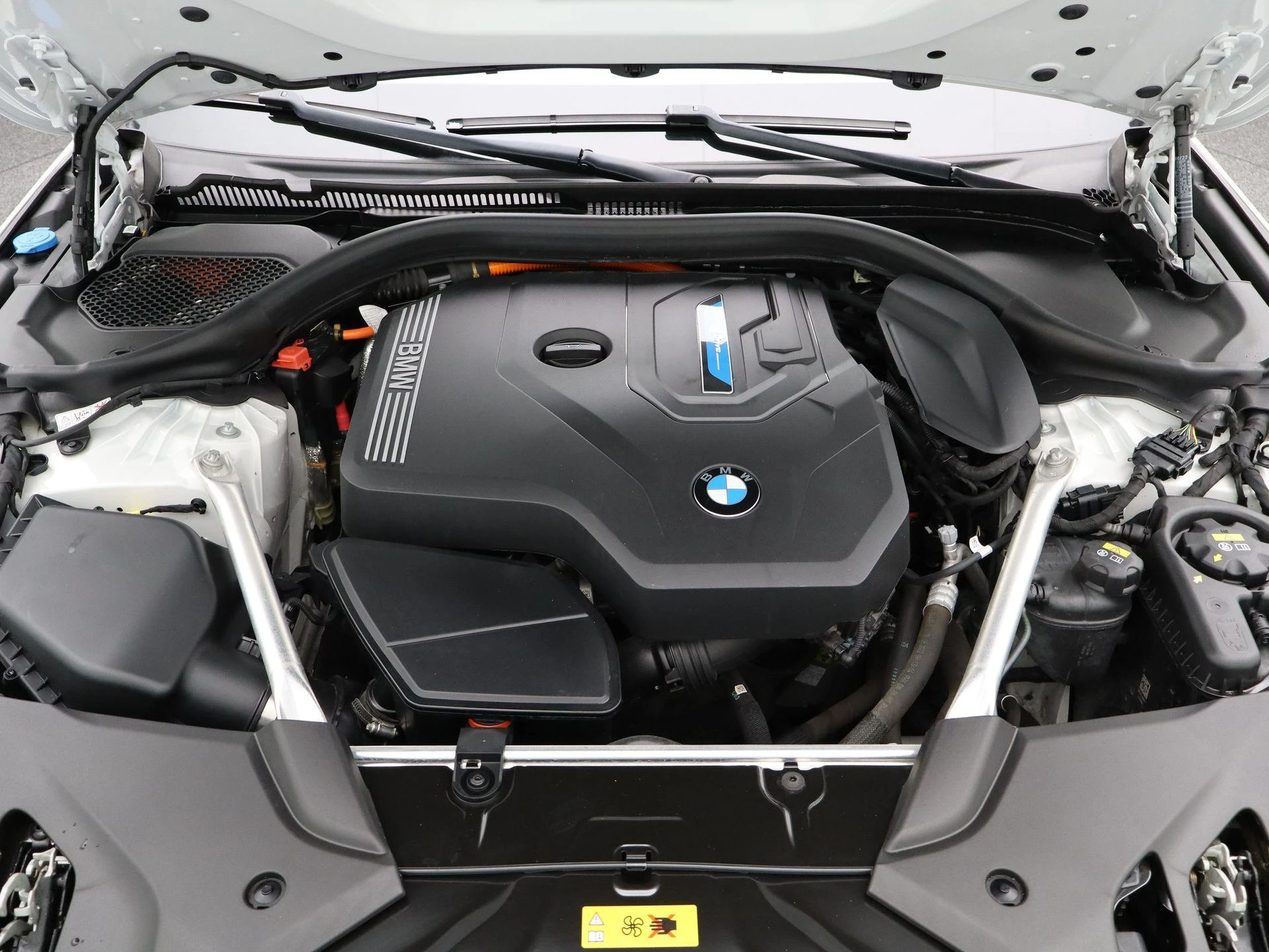 BMW-5 Serie-image-34