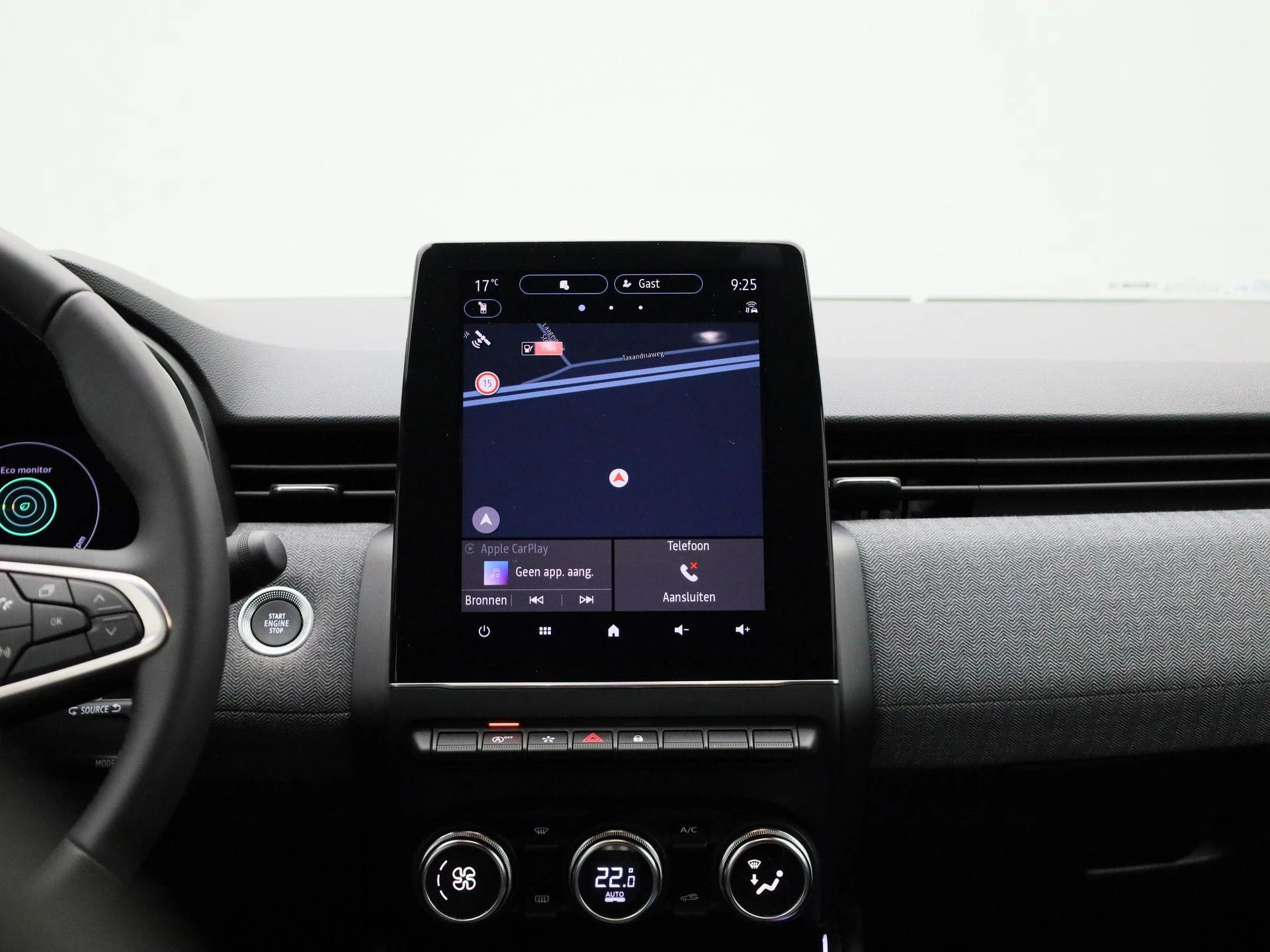 Renault-Clio-image-8