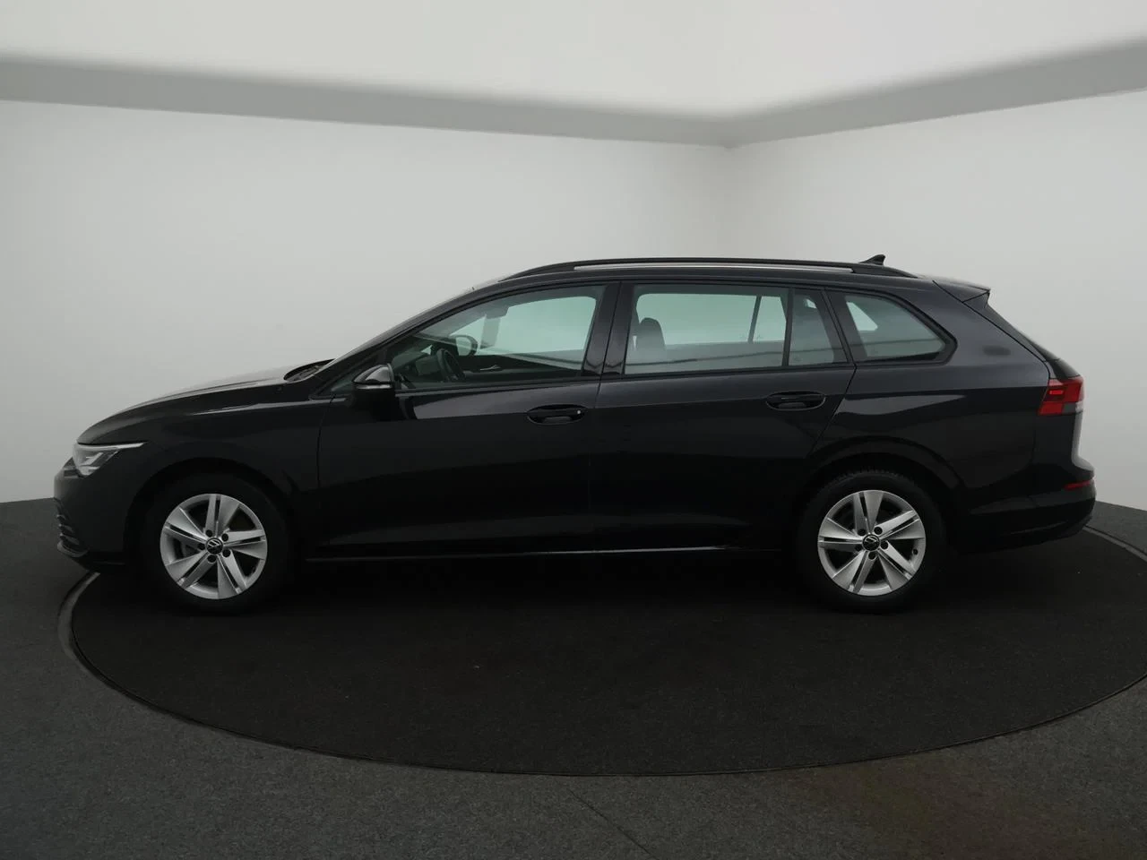 Volkswagen Golf VIII SW Golf Variant Life 1.0TSI 110PK *VIRTUAL COCKPIT*NAVI*KEYLESS GO*PDC*APP-CONNECT*...*