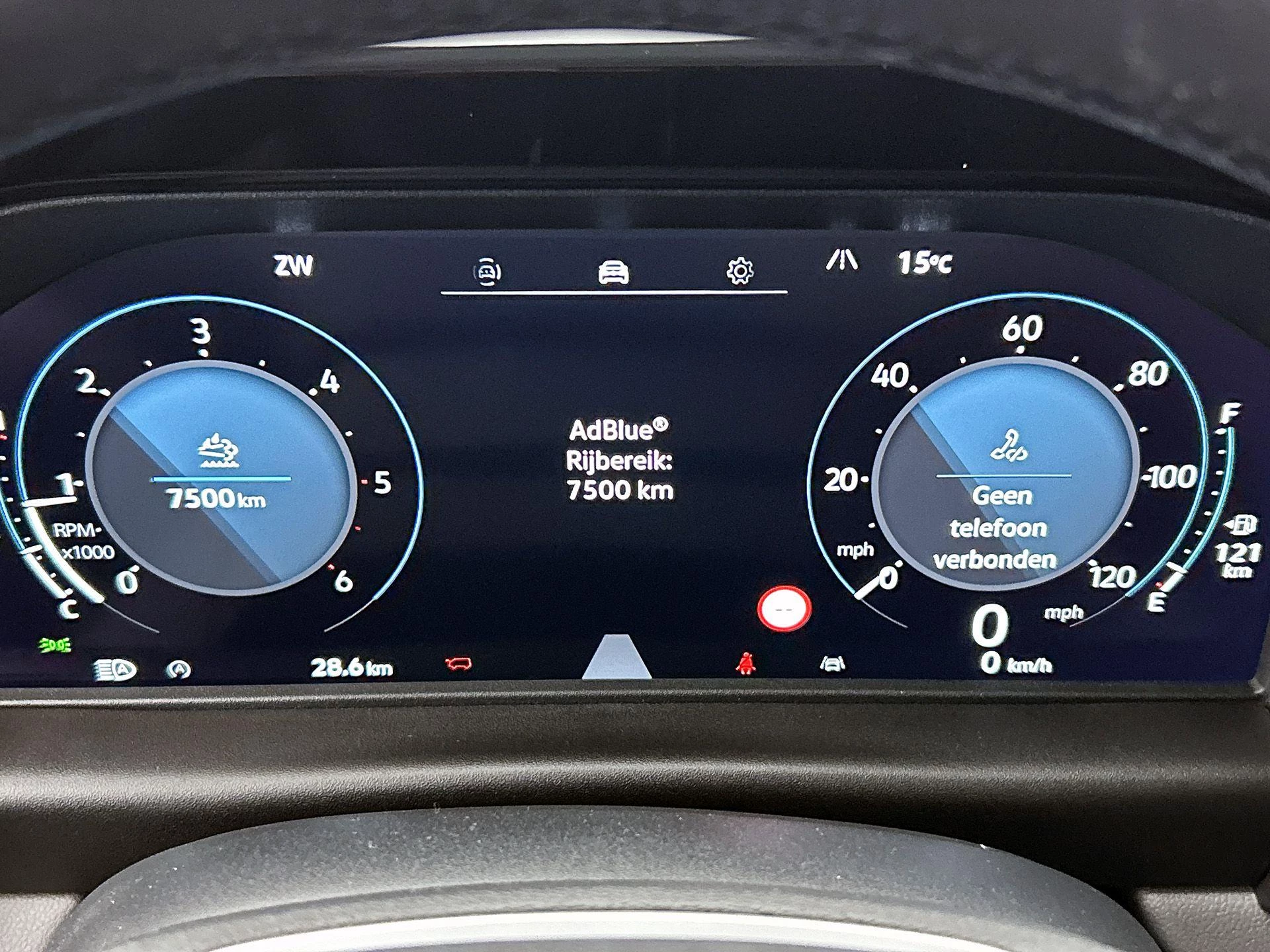 Volkswagen-Transporter-image-14