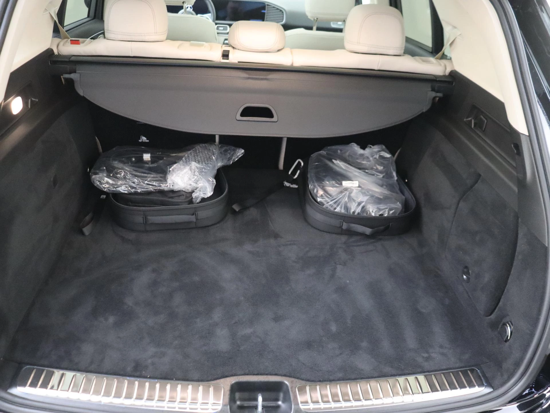 Mercedes-Benz-GLE-image-31