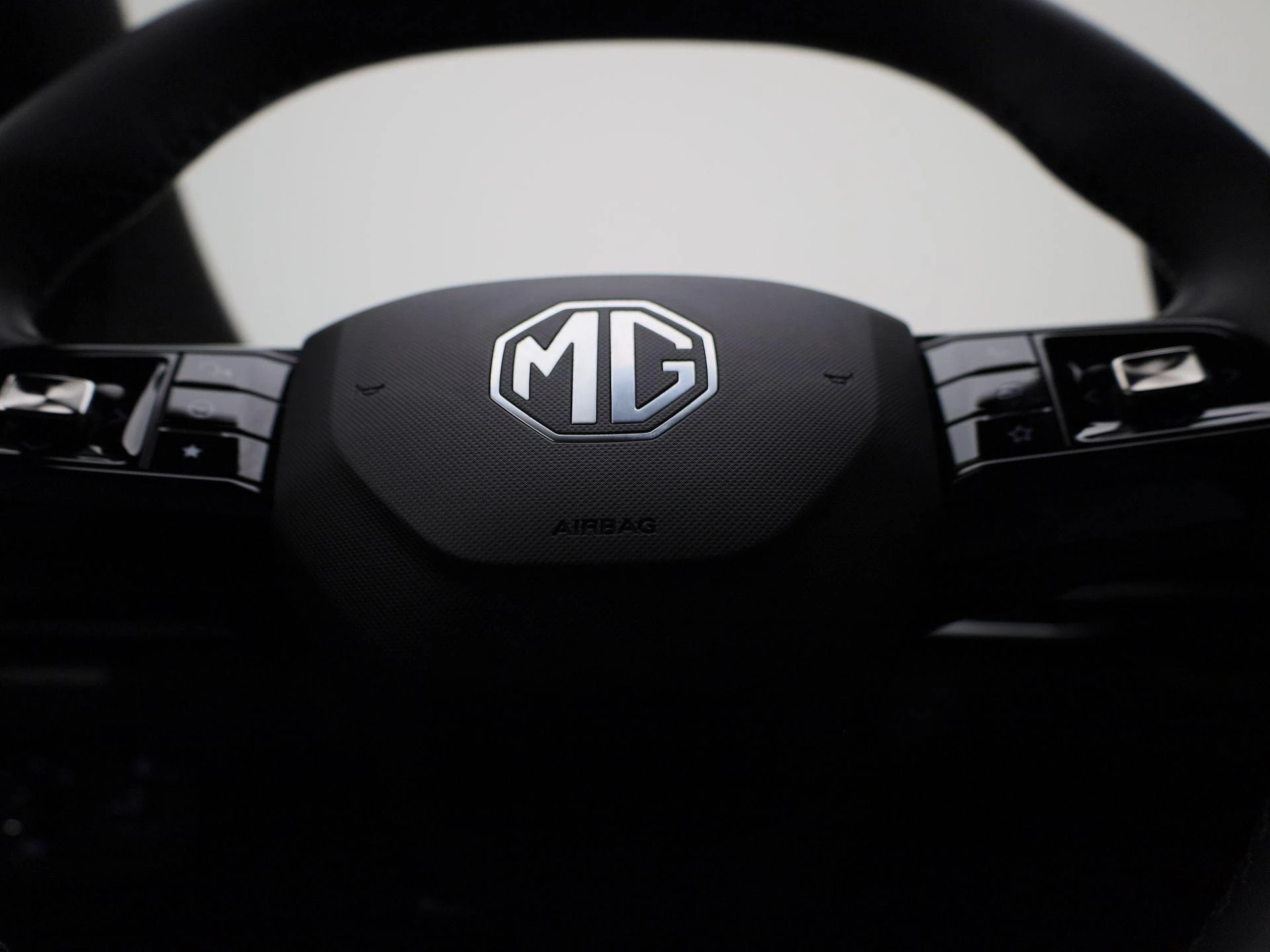 MG-MG4 EV-image-25